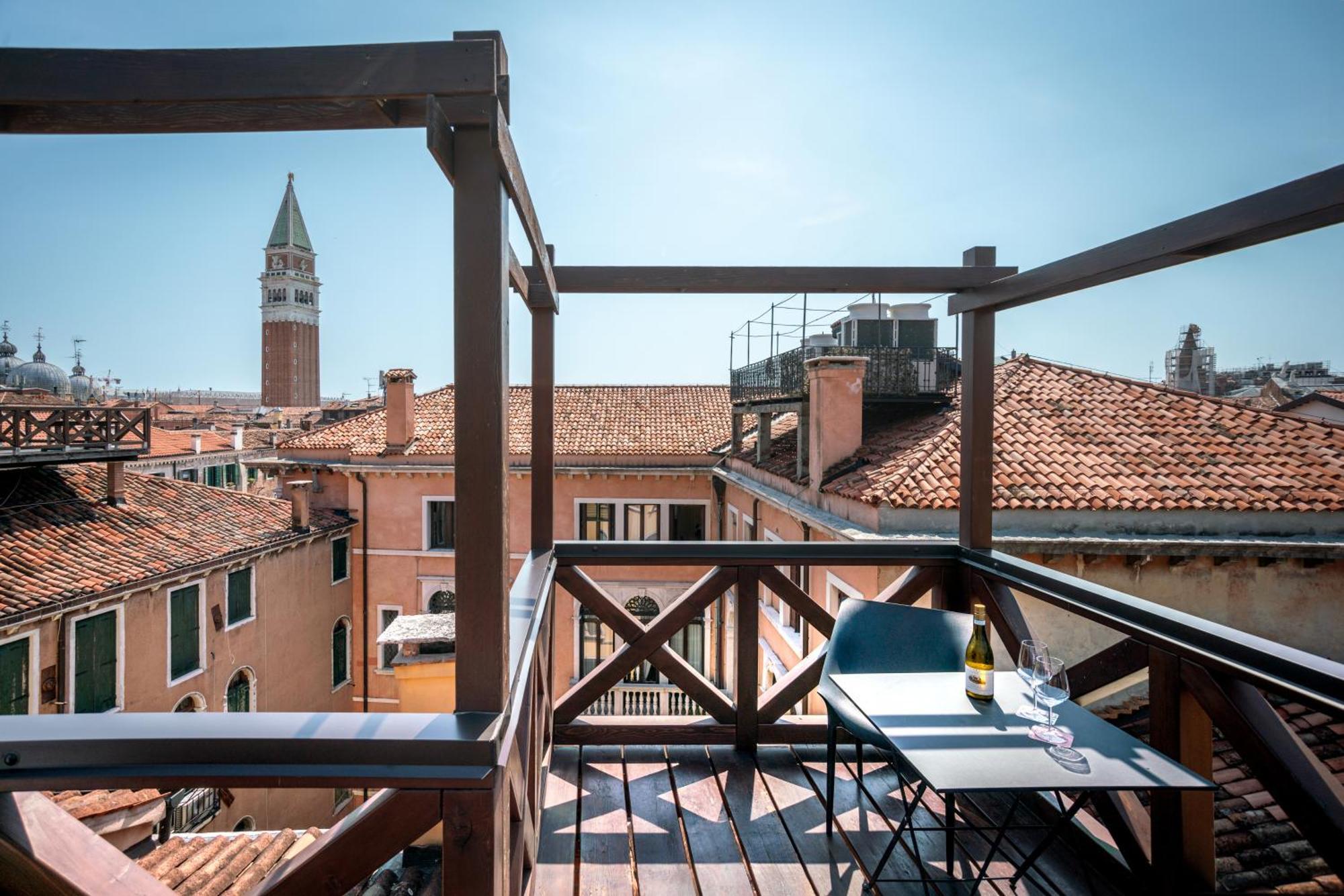 Palazzo San Luca 3* Venedig
