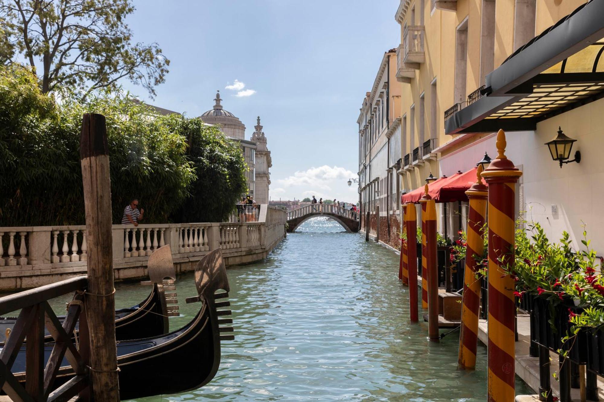Palazzo Orseolo- Gondola View Aparthotel Venezia