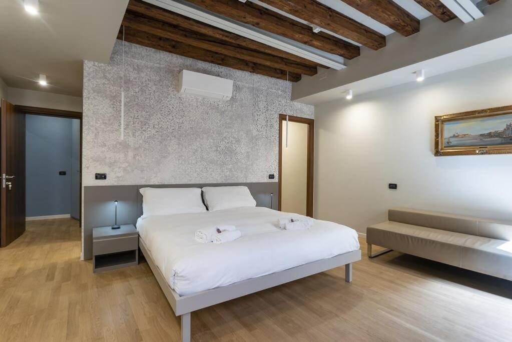 Apartment Rialto Prestige Venedig