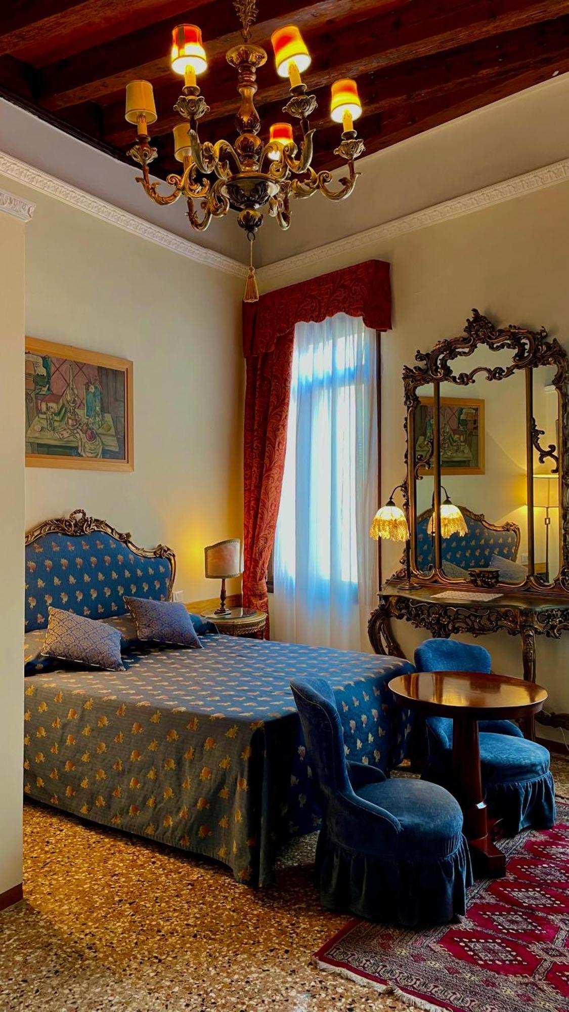 Locanda Console - Palais Historique & Romantique *