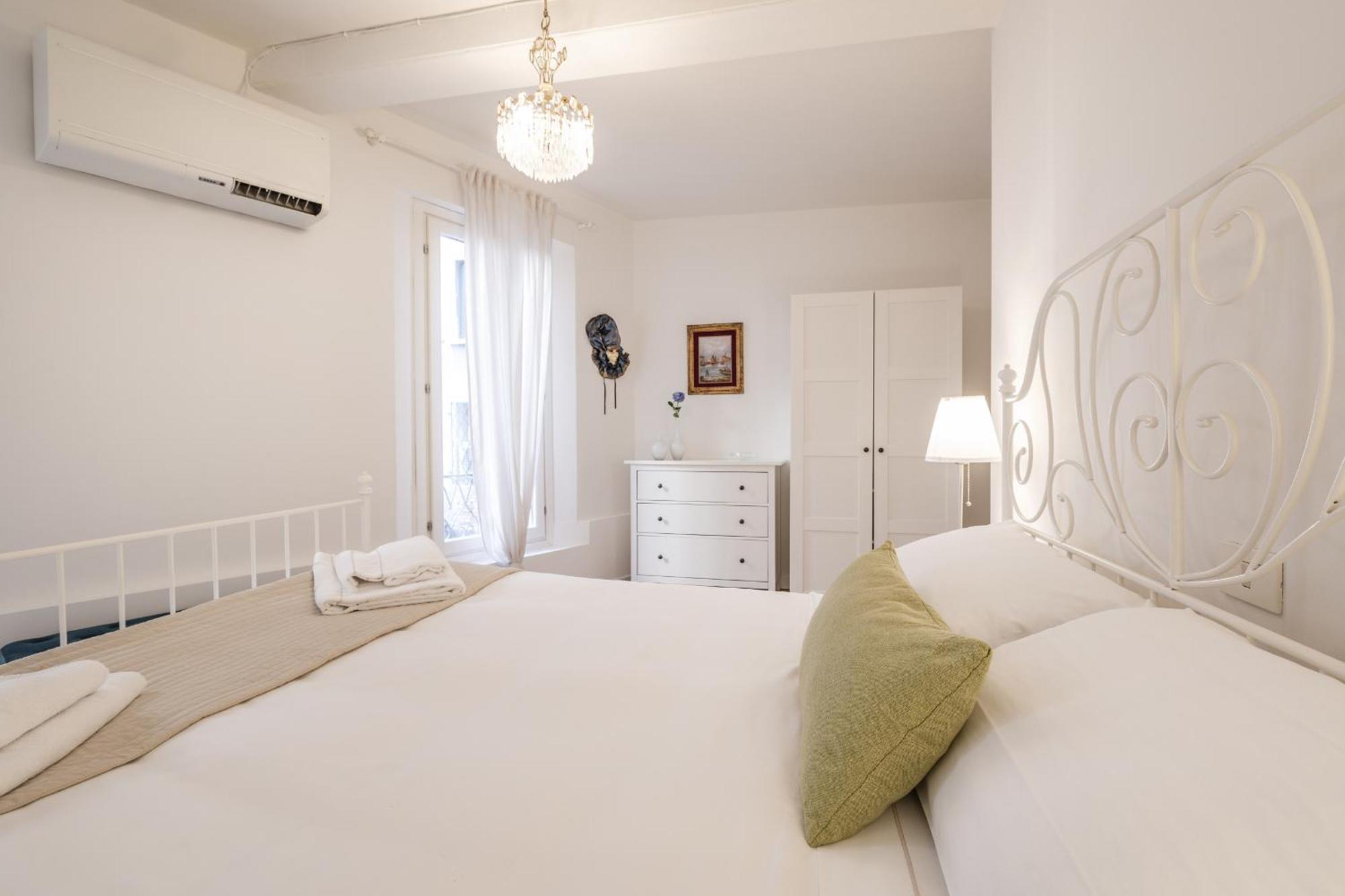 Santa Lucia Canal View By Wonderful Italy Apartment Venedig