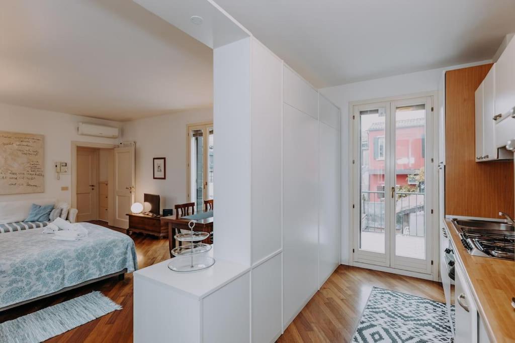 Appartement Elegant With Private Terrace In - Frari Church *