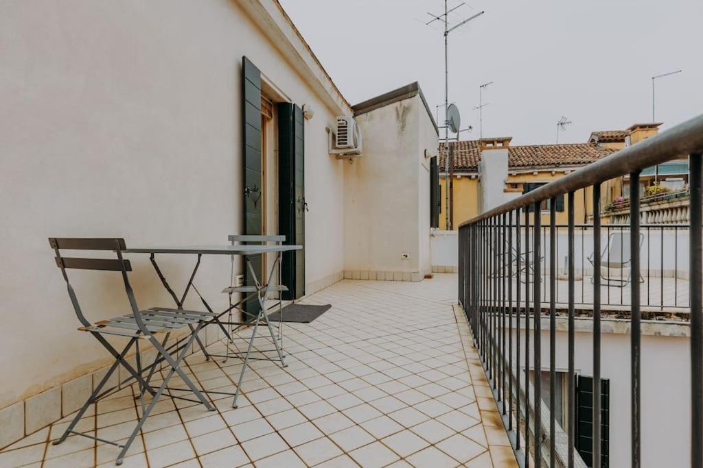 Elegant With Private Terrace In - Frari Church Appartement Venise