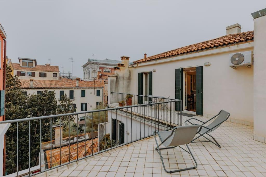 Elegant With Private Terrace In - Frari Church Appartamento *