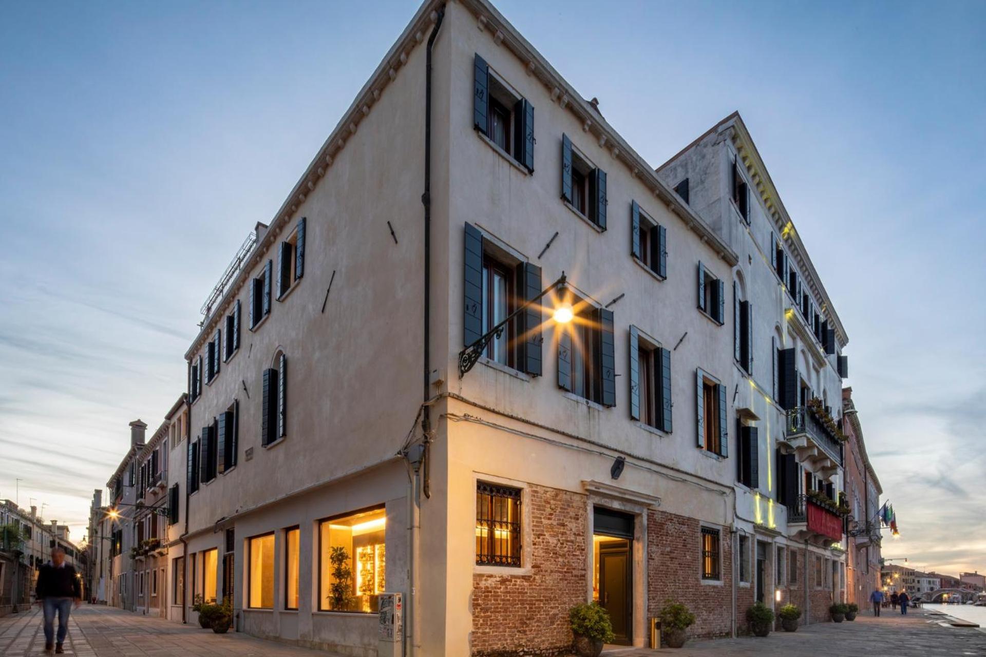 Ca' Bonfadini Historic Experience 5* Venetië