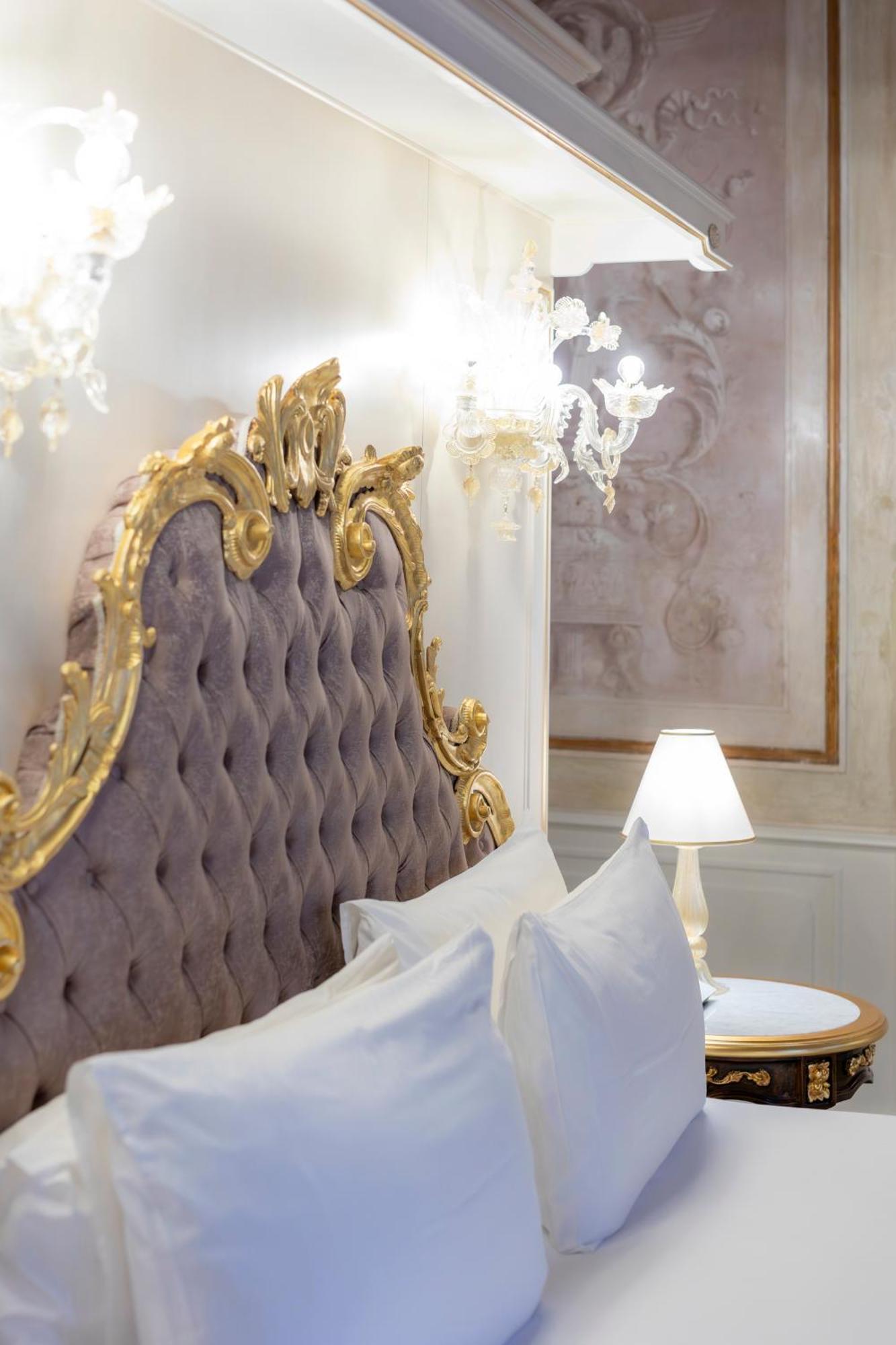 Ca' Bonfadini Historic Experience Hotel Venetië
