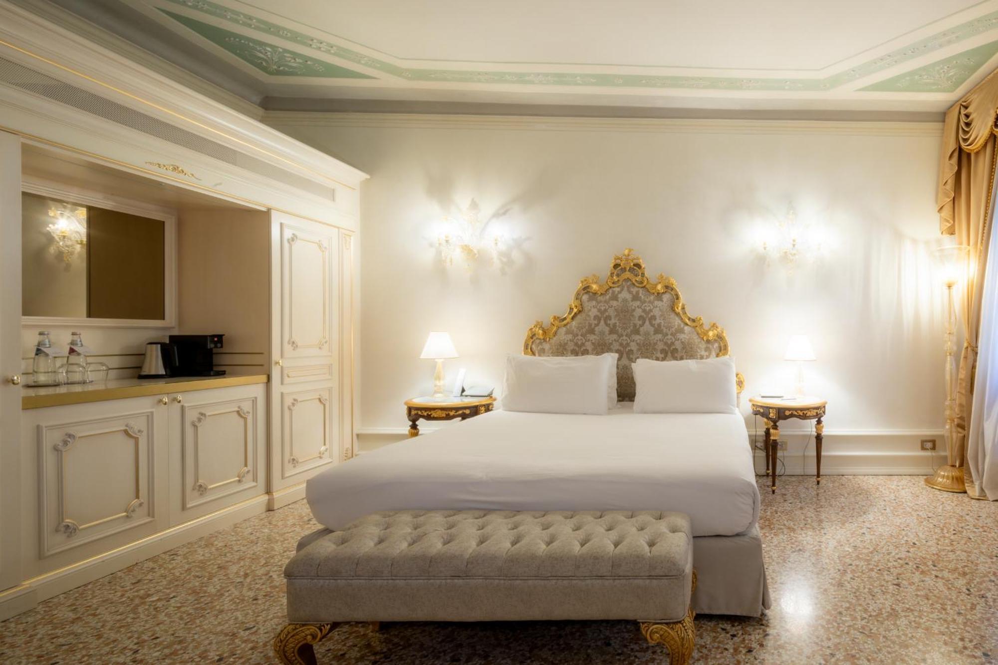 Ca' Bonfadini Historic Experience 5* Venetië