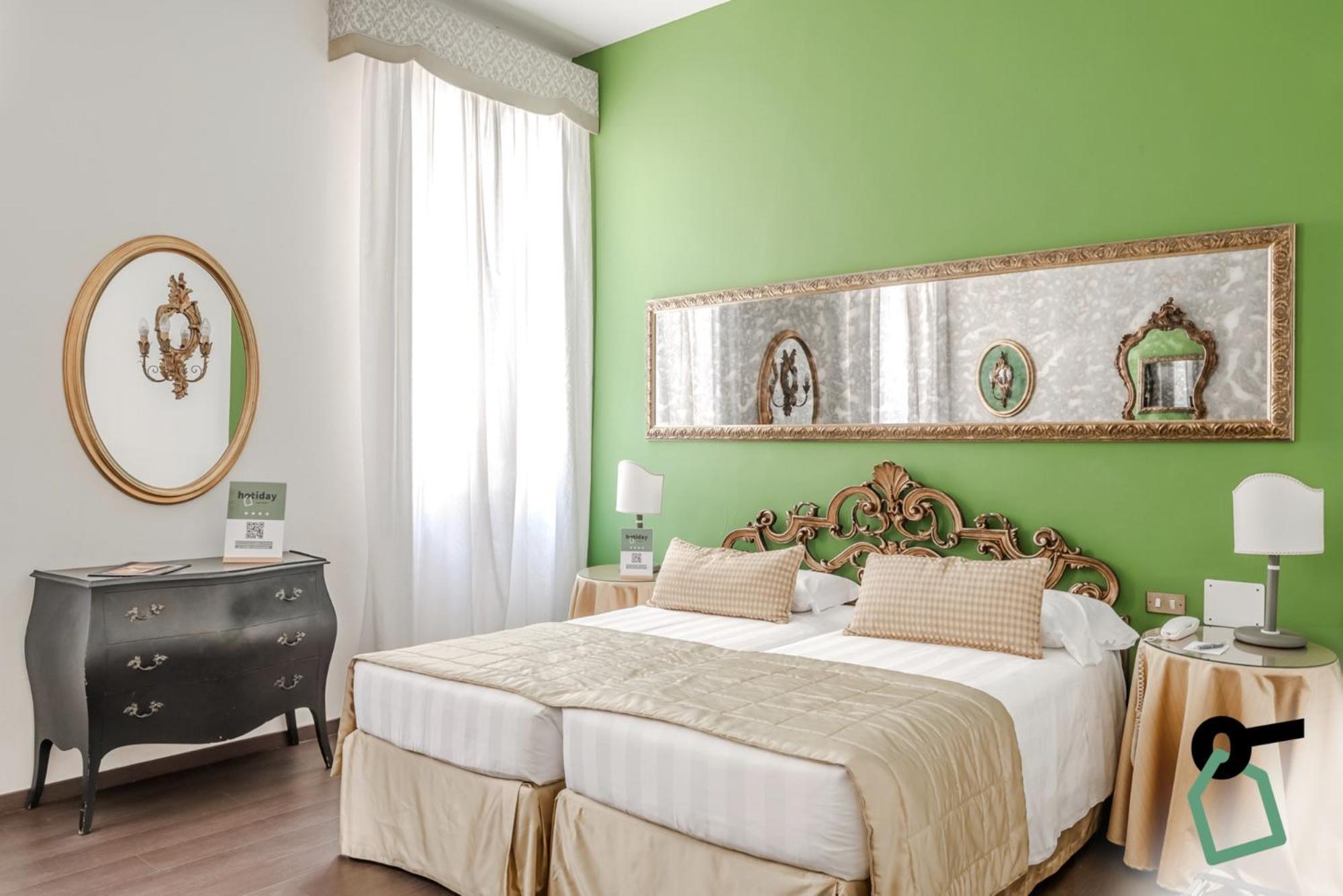 Hotiday Collection - Santa Lucia Hotel