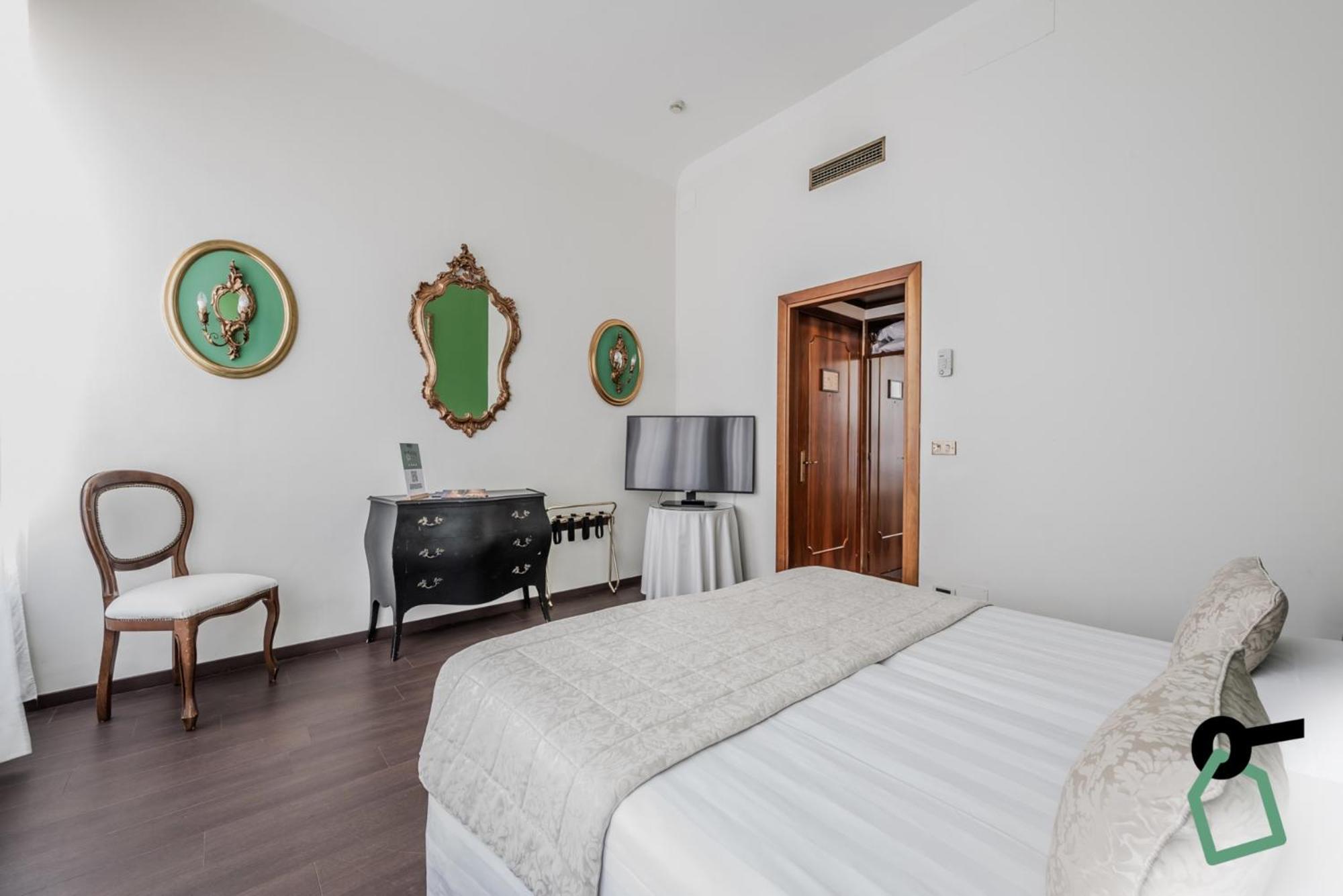 Hotiday Collection - Santa Lucia 4* Venetië