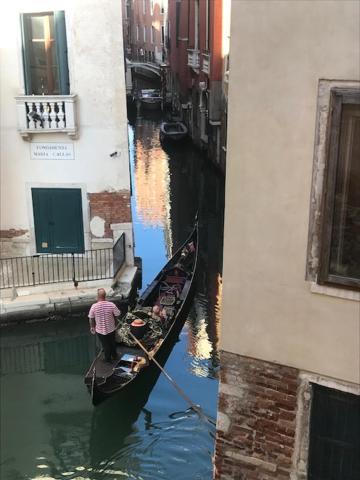 Al Teatro With Canal View Couette-café Venise