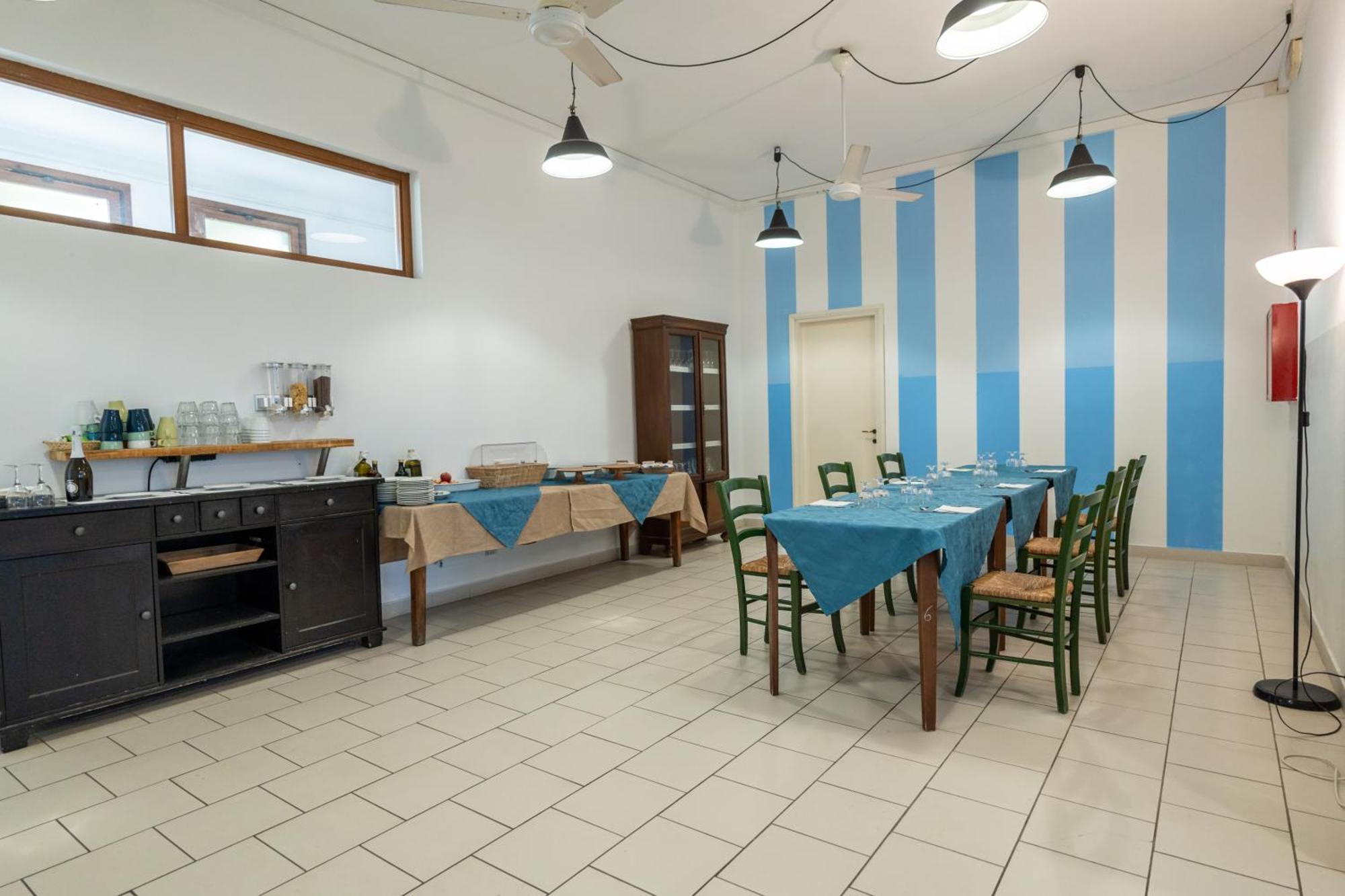 Il Lato Azzurro Hotel *