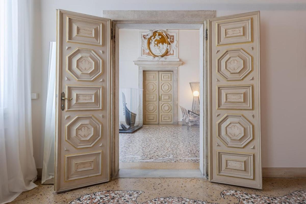 Luxury Calatrava - In Venetian Palazzo * Venise