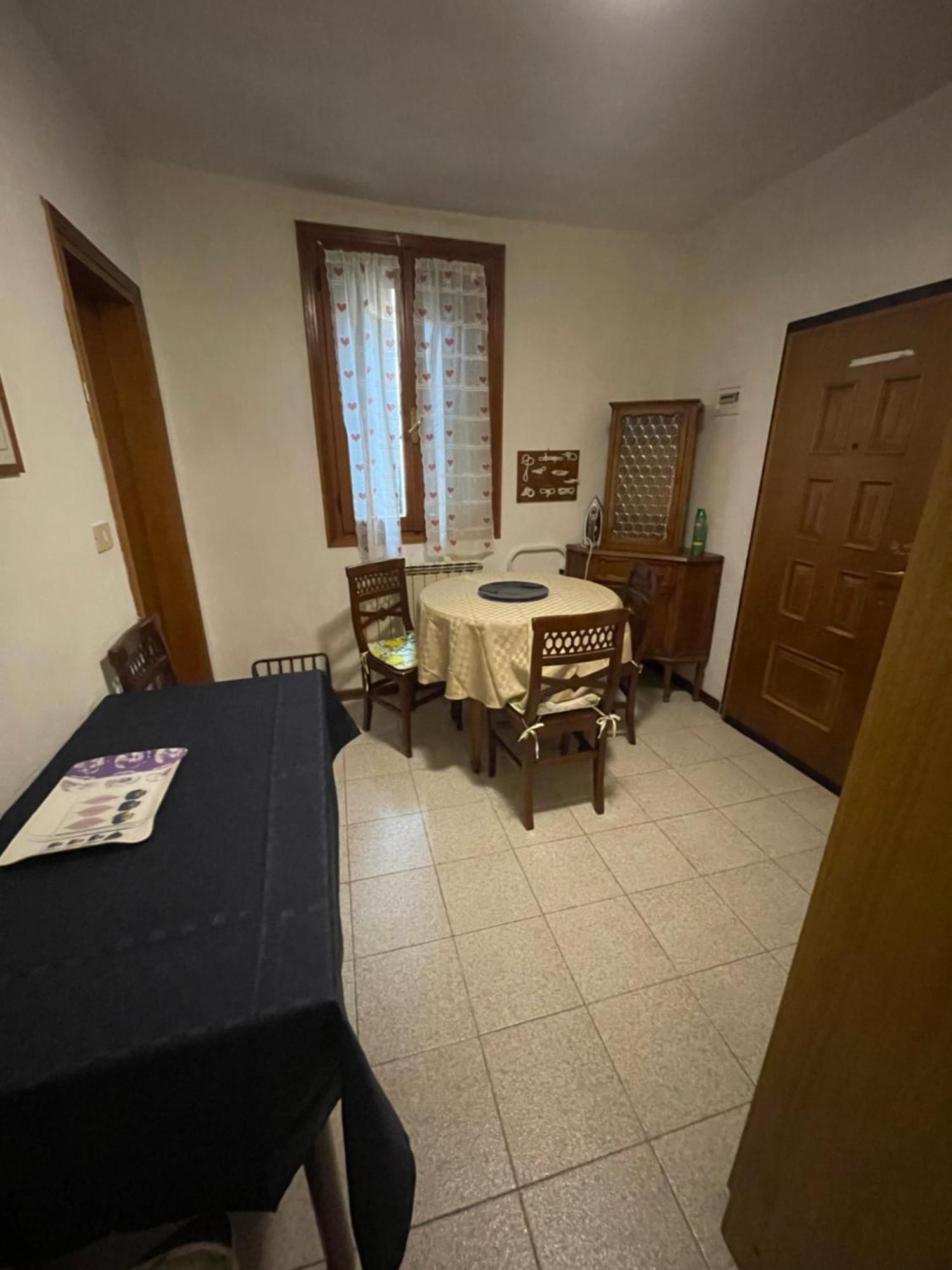 Comfortable Near Train Station Venise