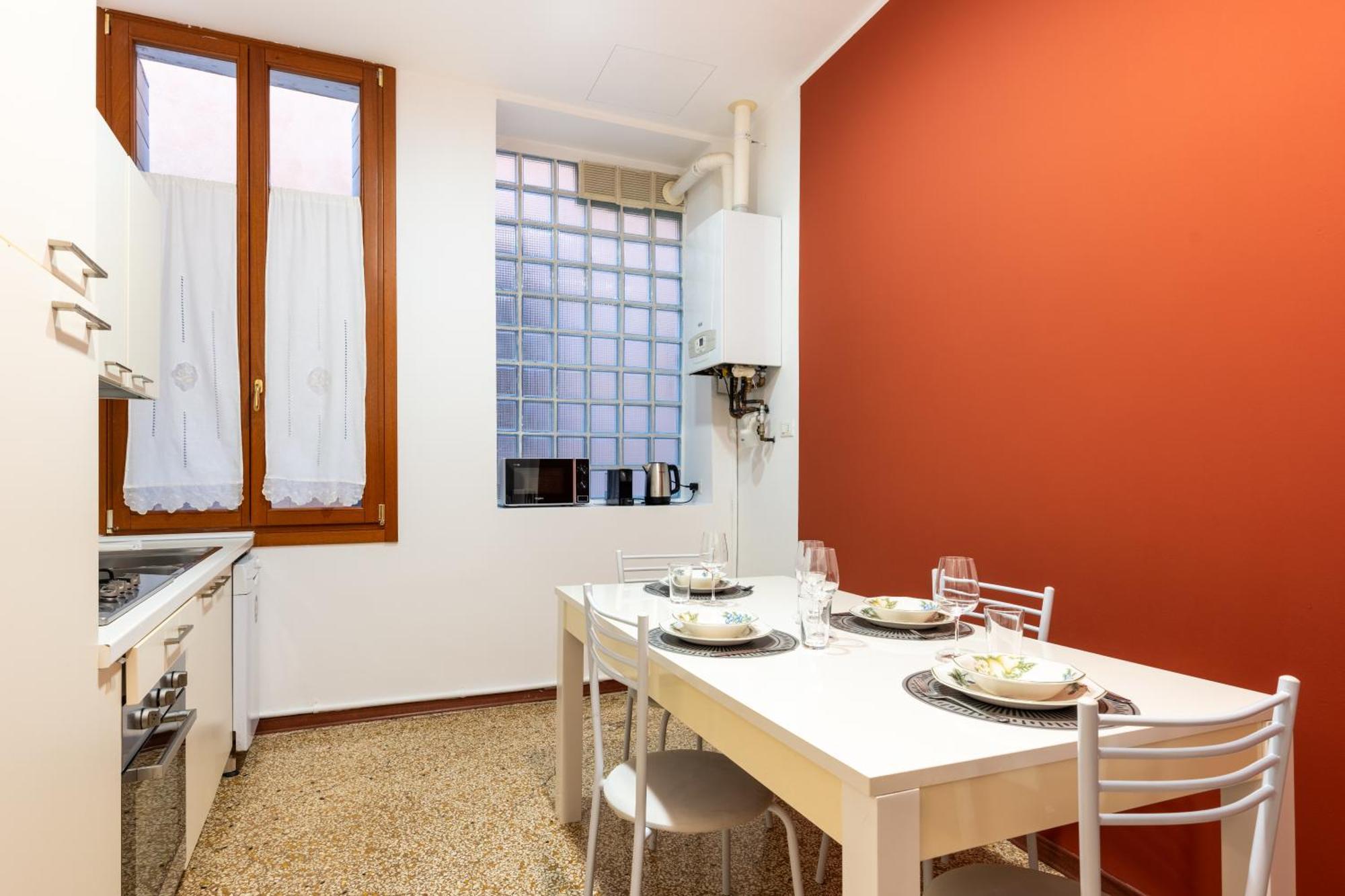 Just Urban - Castello 6386 Canal View