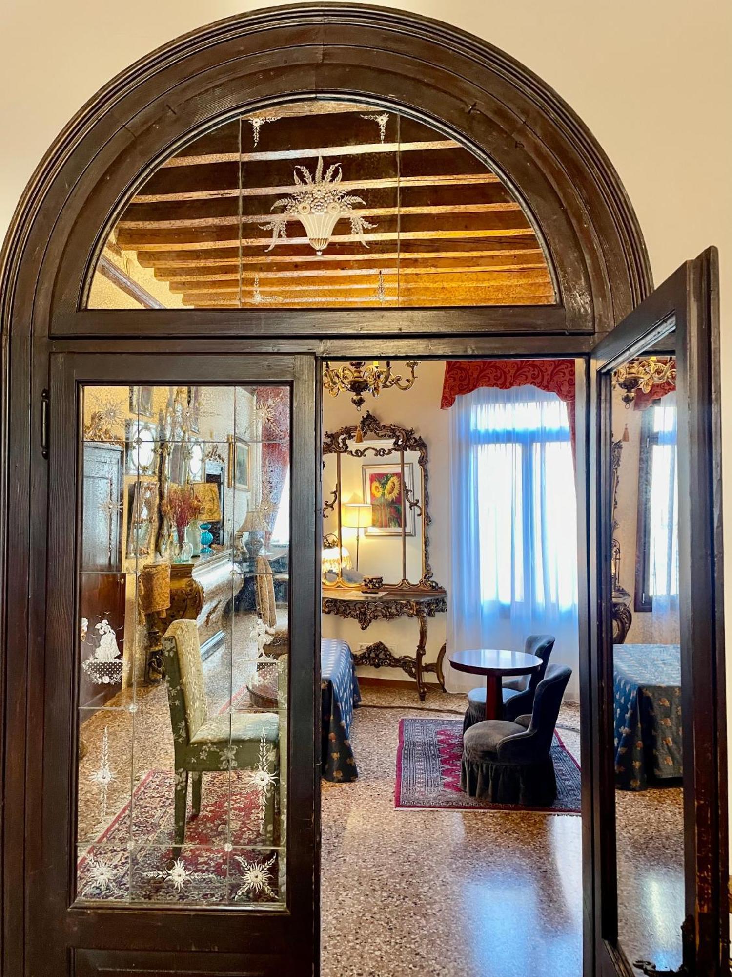 Locanda Console - Palais Historique & Romantique *