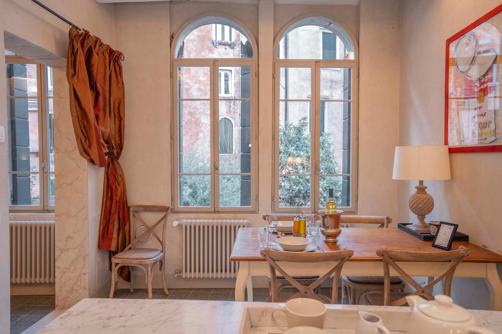 Ca Del Console Apartment *