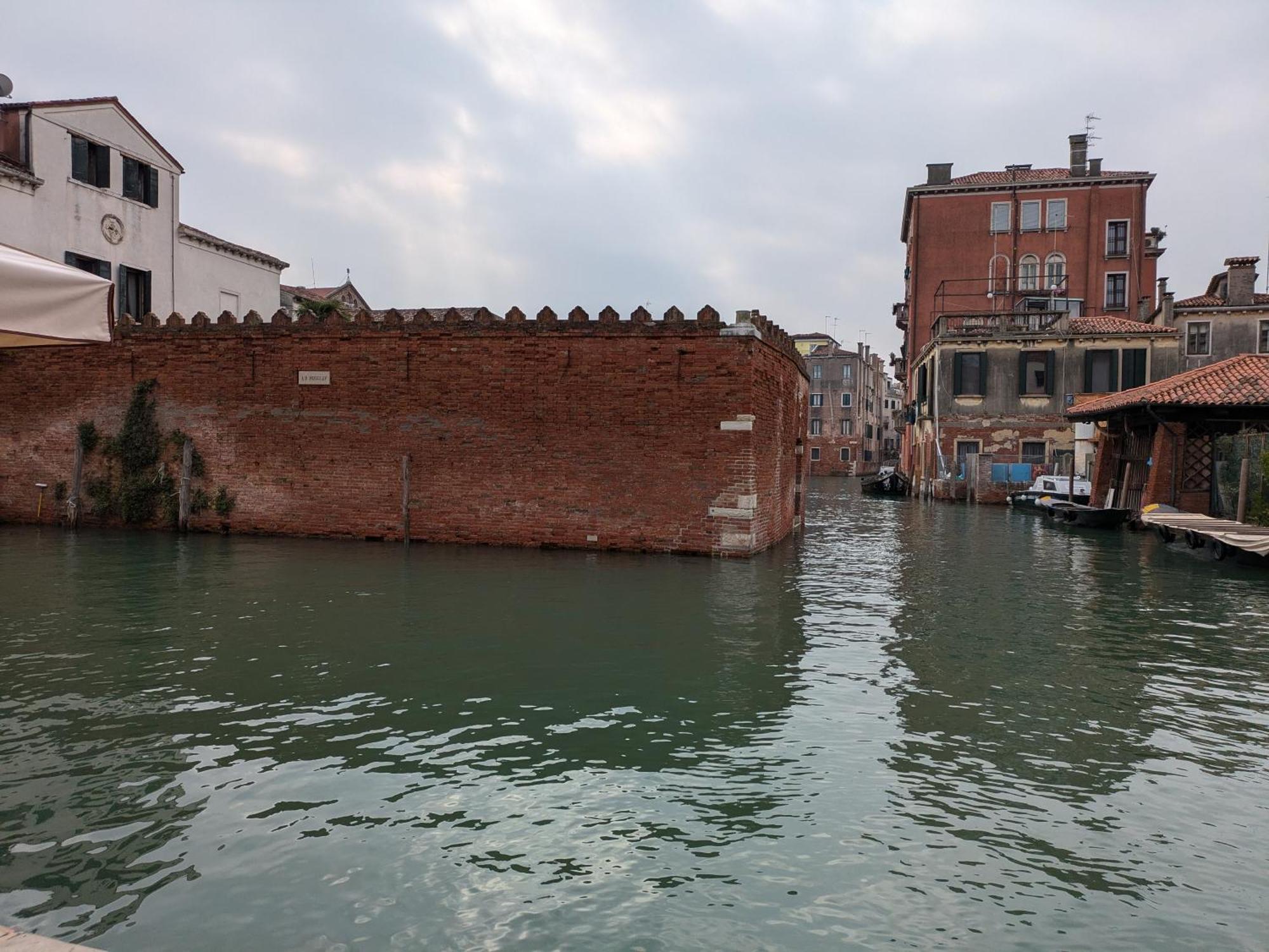 Piccola Perla Sul Canale *