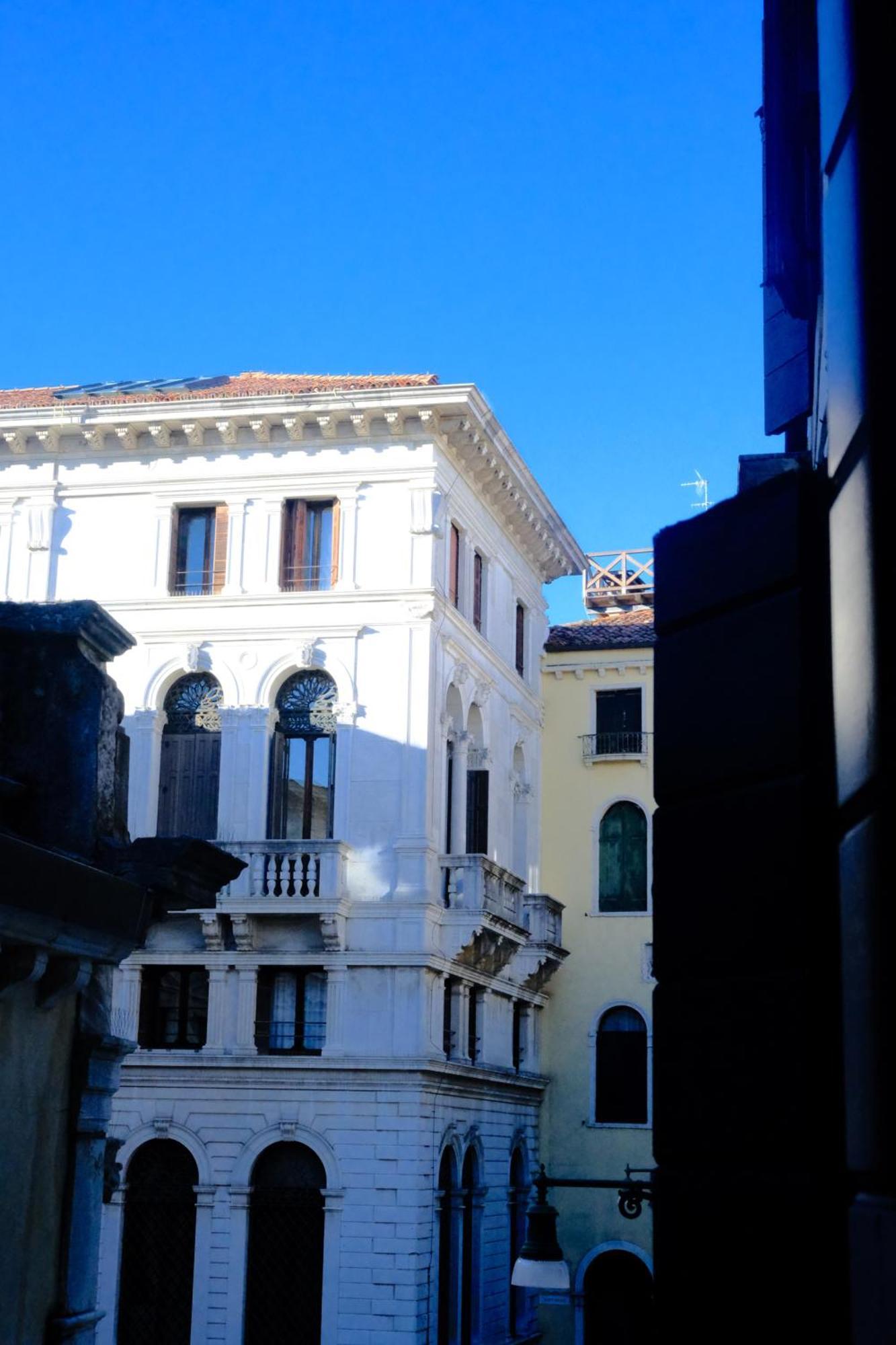 H O T E L S A N G A L L O L Venice
