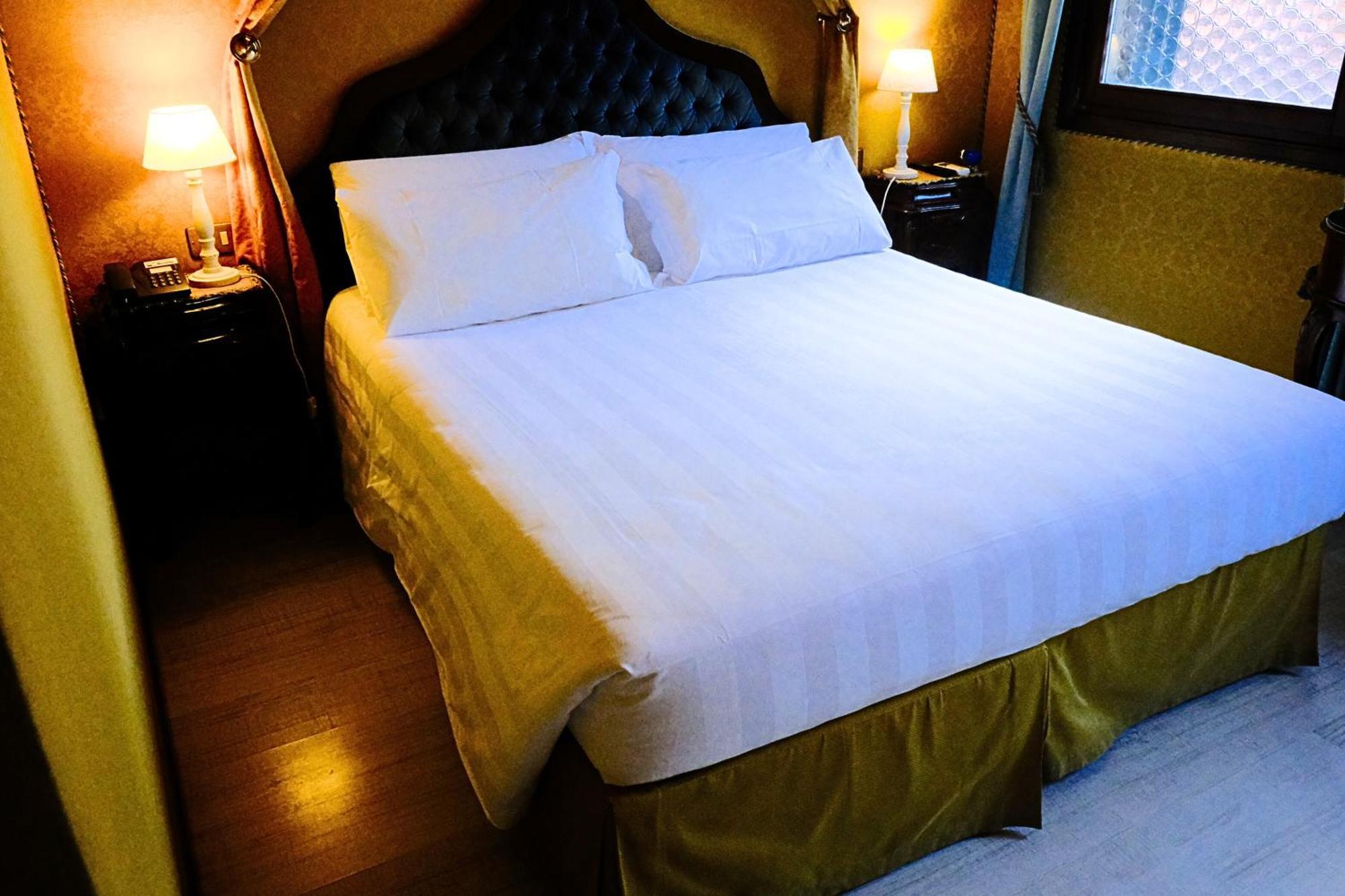 H O T E L S A N G A L L O L Hotel 3*