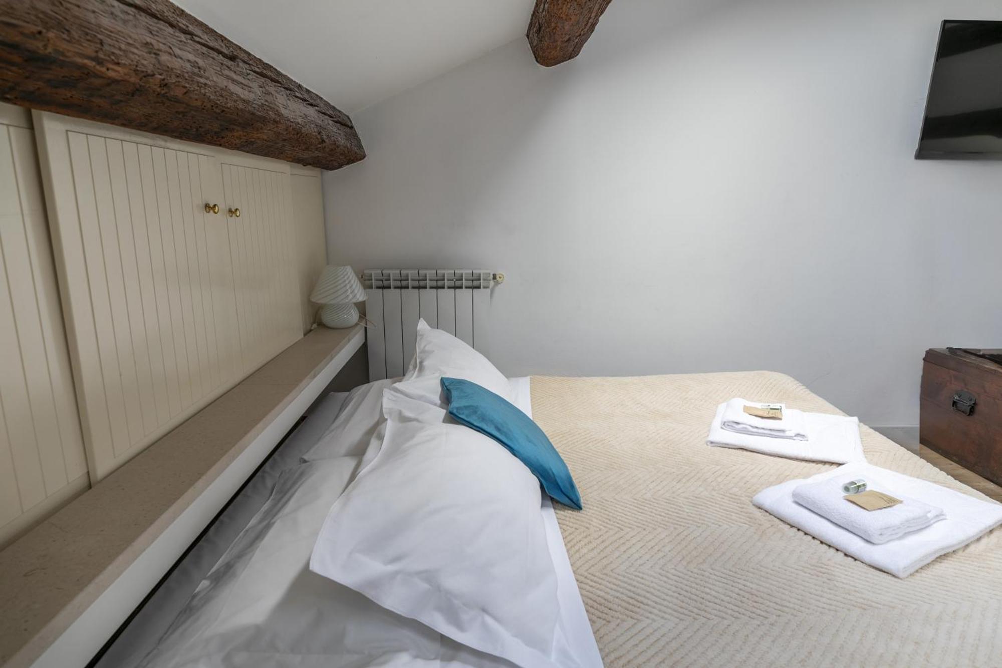 Lovely Attic For 4 Person With Wifi - A/c * Venetië