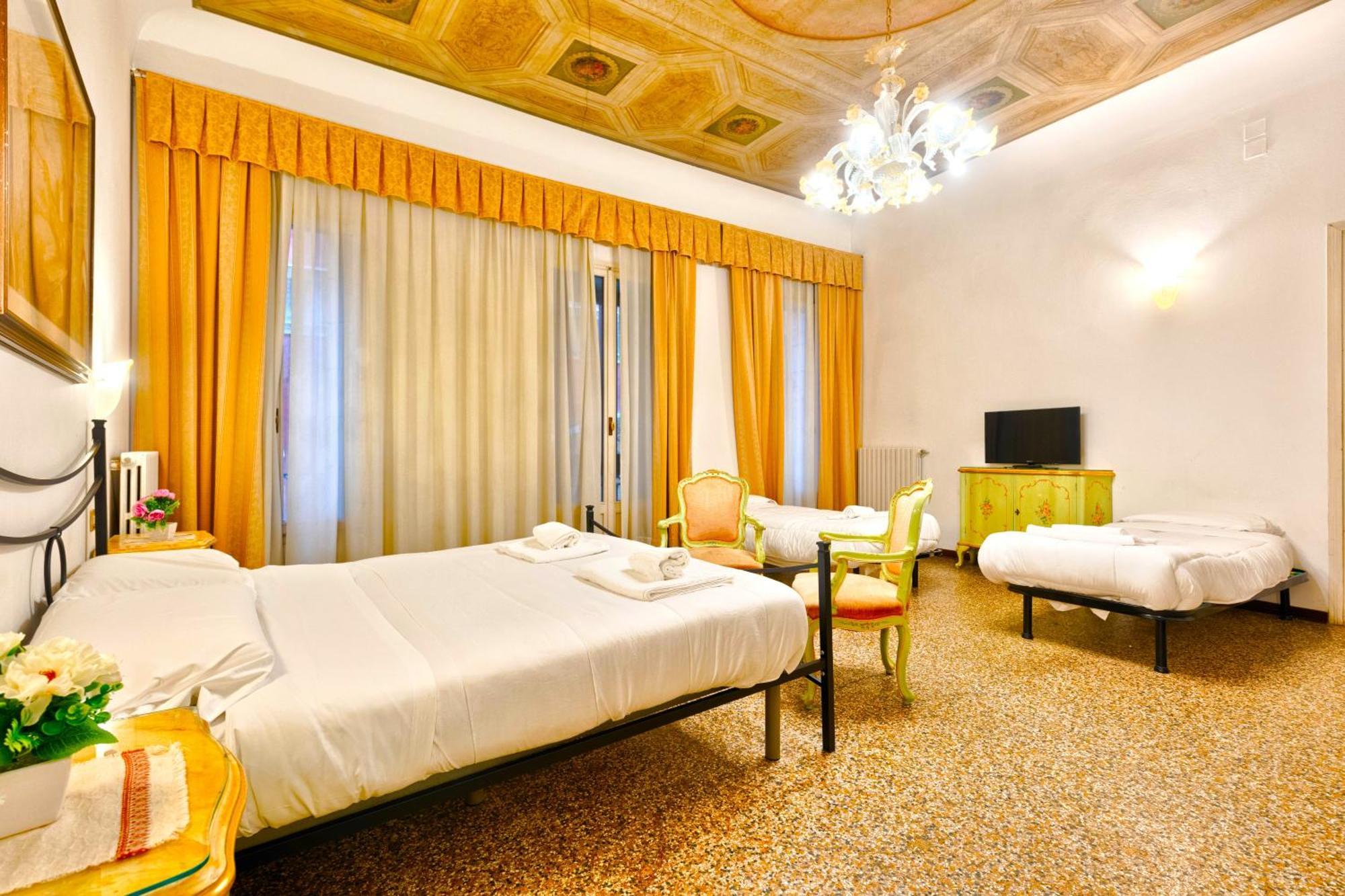 Joy Rialto Appartement *