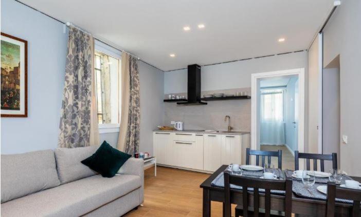 Appartement Bricola Biennale