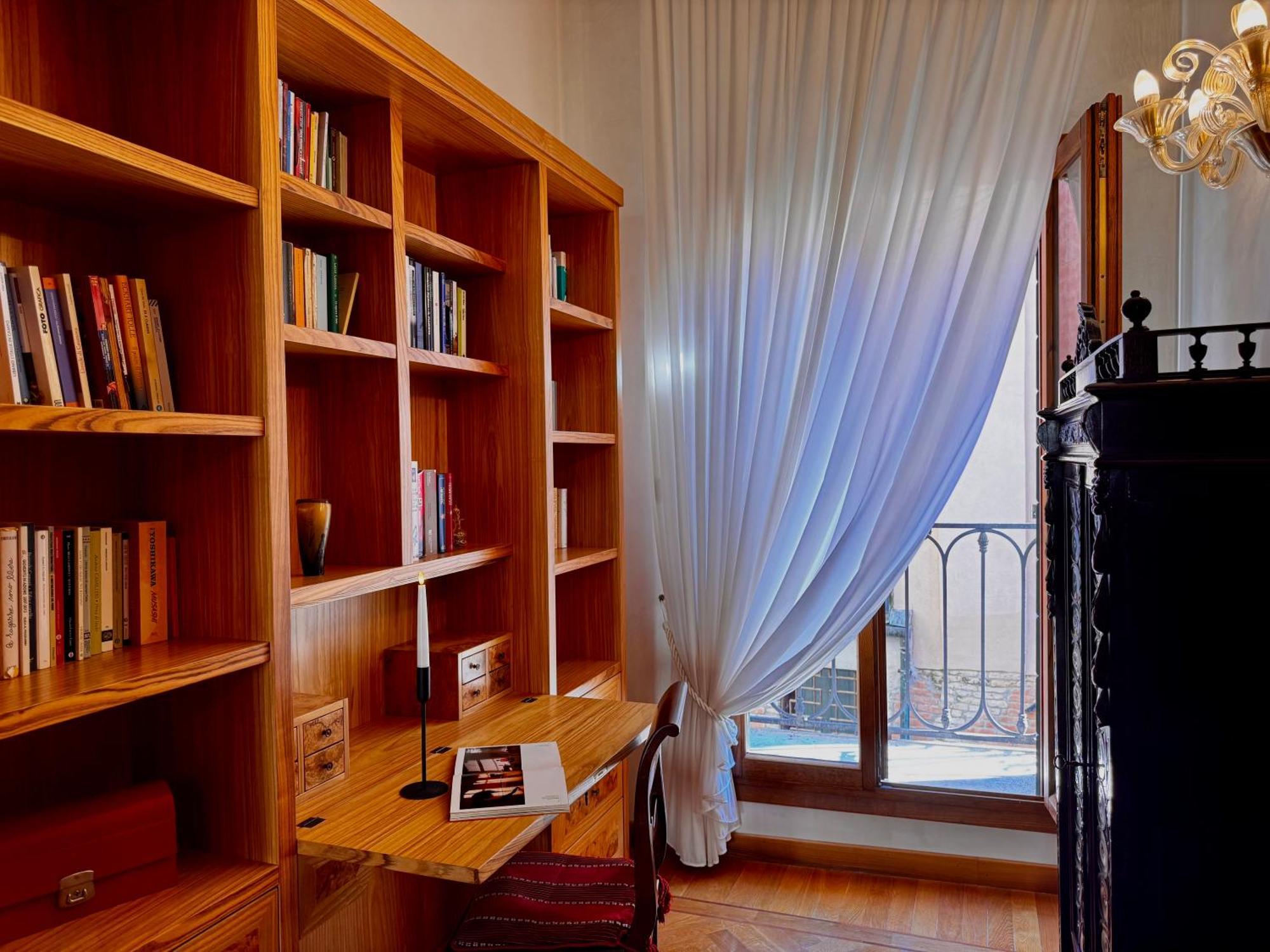 Nama Boutique Venedig