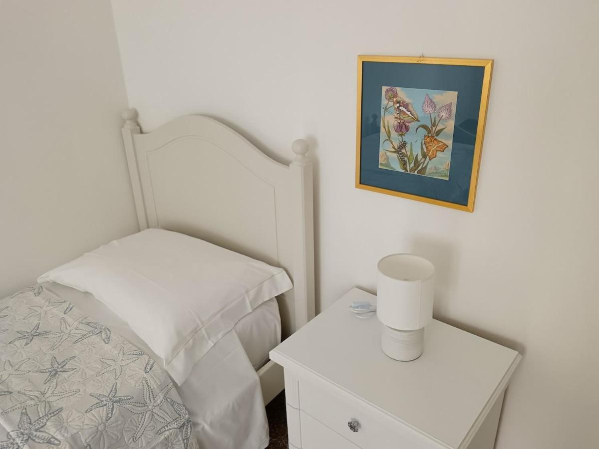 Spacious With 3 Bedrooms Appartement