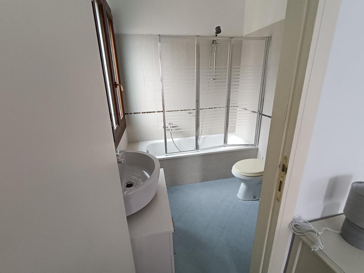 Spacious With 3 Bedrooms Venezia