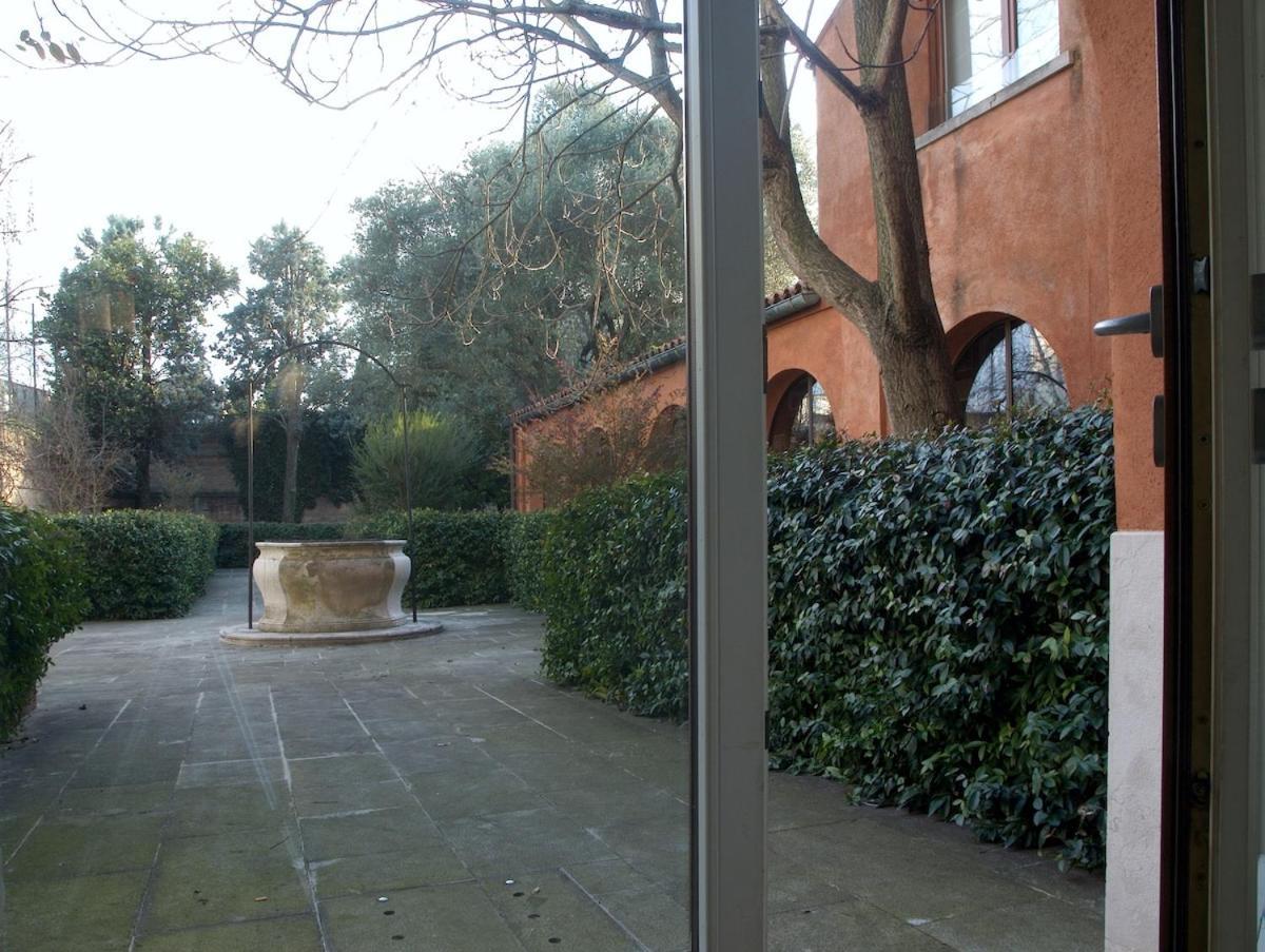 Aliki's House, Dorsoduro