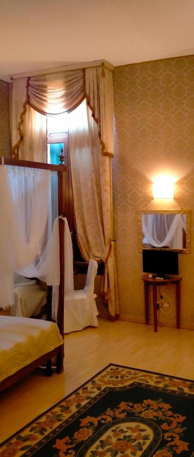 Couette-café Dimora Al Doge Beato Vista Canale 2*