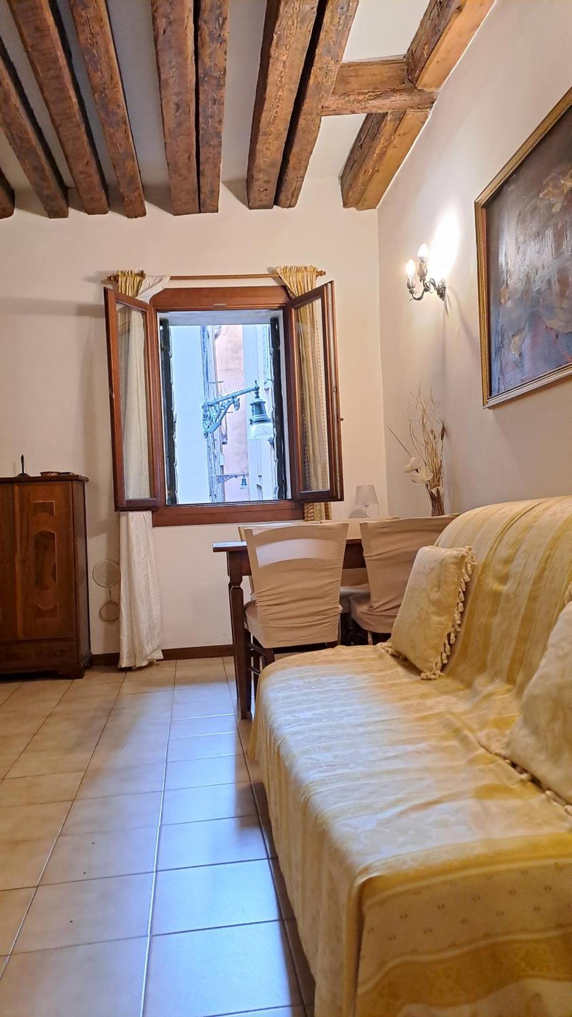 Rialto Laura Appartement *