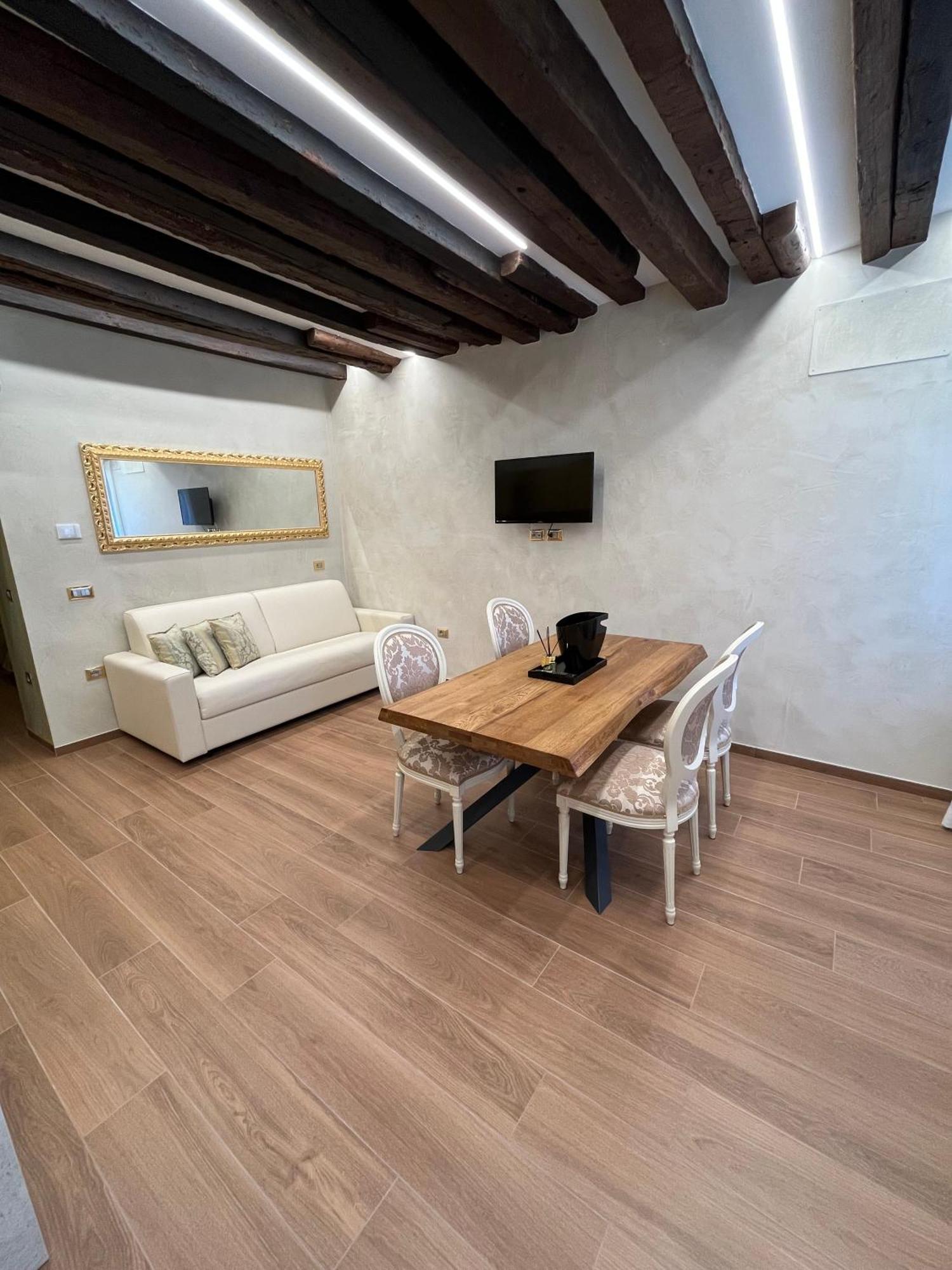 Vista Canale Apartment Venice