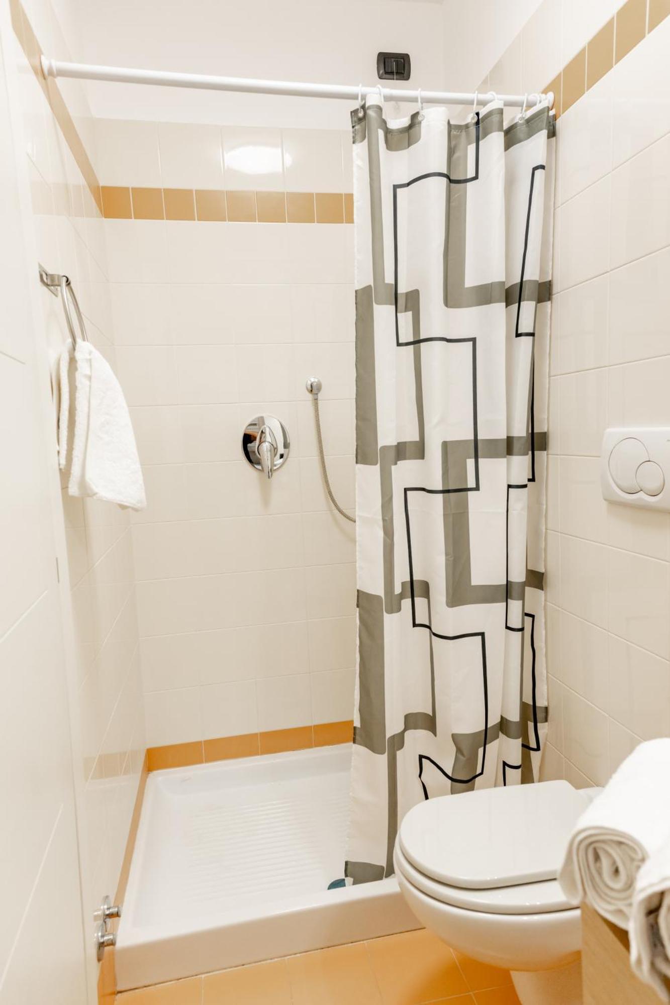 Charming Two Bedroom * Venetië