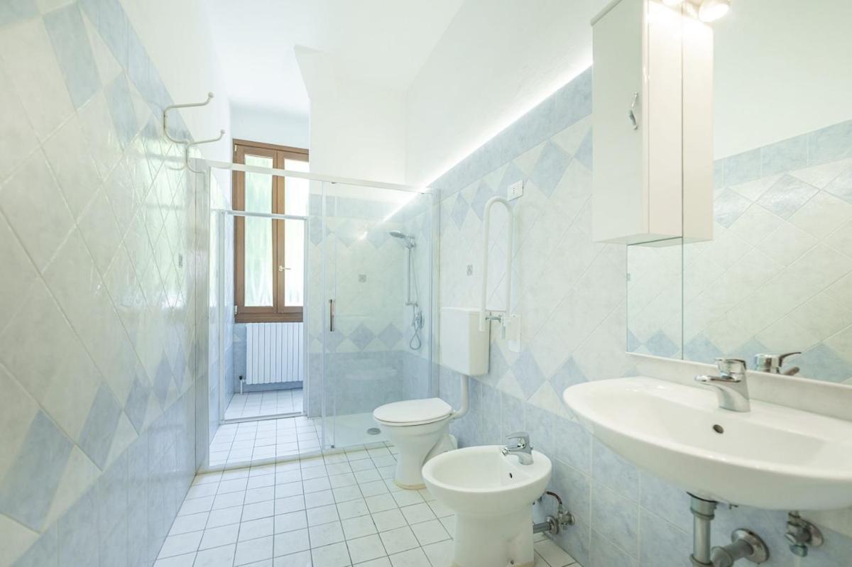 Arte E Cinema,10 Min From Venice,parking,wifi Appartement Venise
