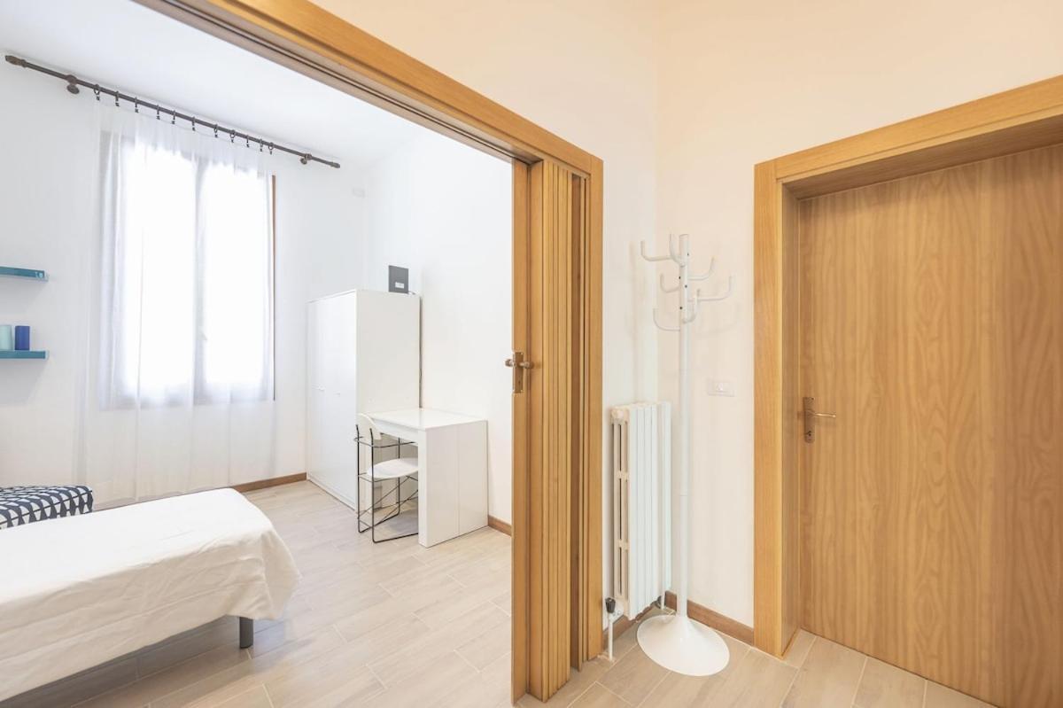 Arte E Cinema,10 Min From Venice,parking,wifi Appartement *