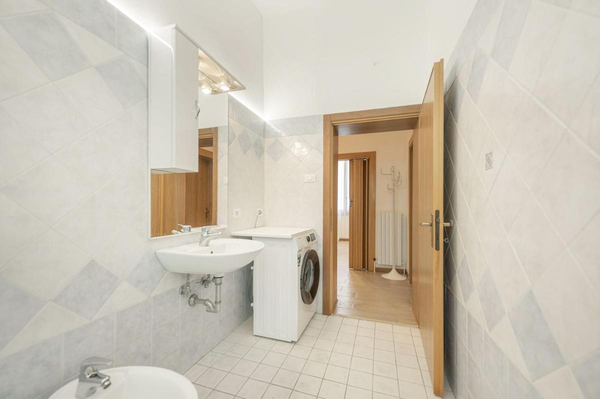 Appartement Arte E Cinema,10 Min From Venice,parking,wifi