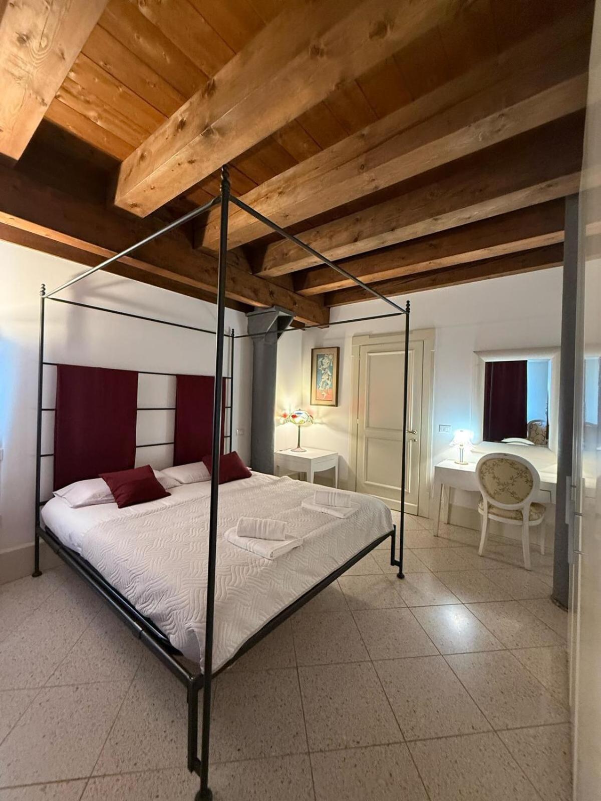 Appartement Molino Stucky Chimera - Canal View