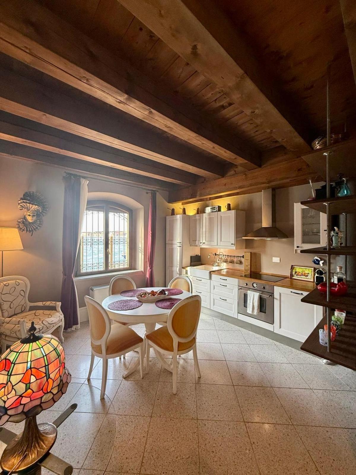 Appartement Molino Stucky Chimera - Canal View *