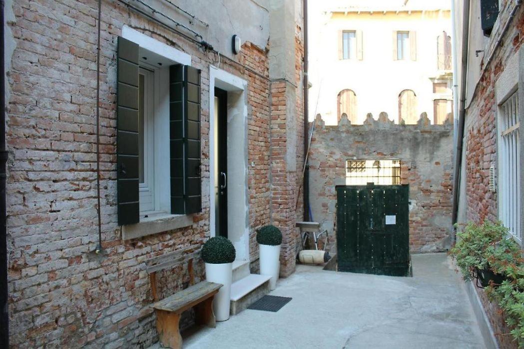 Ca' Rioba Apartment *