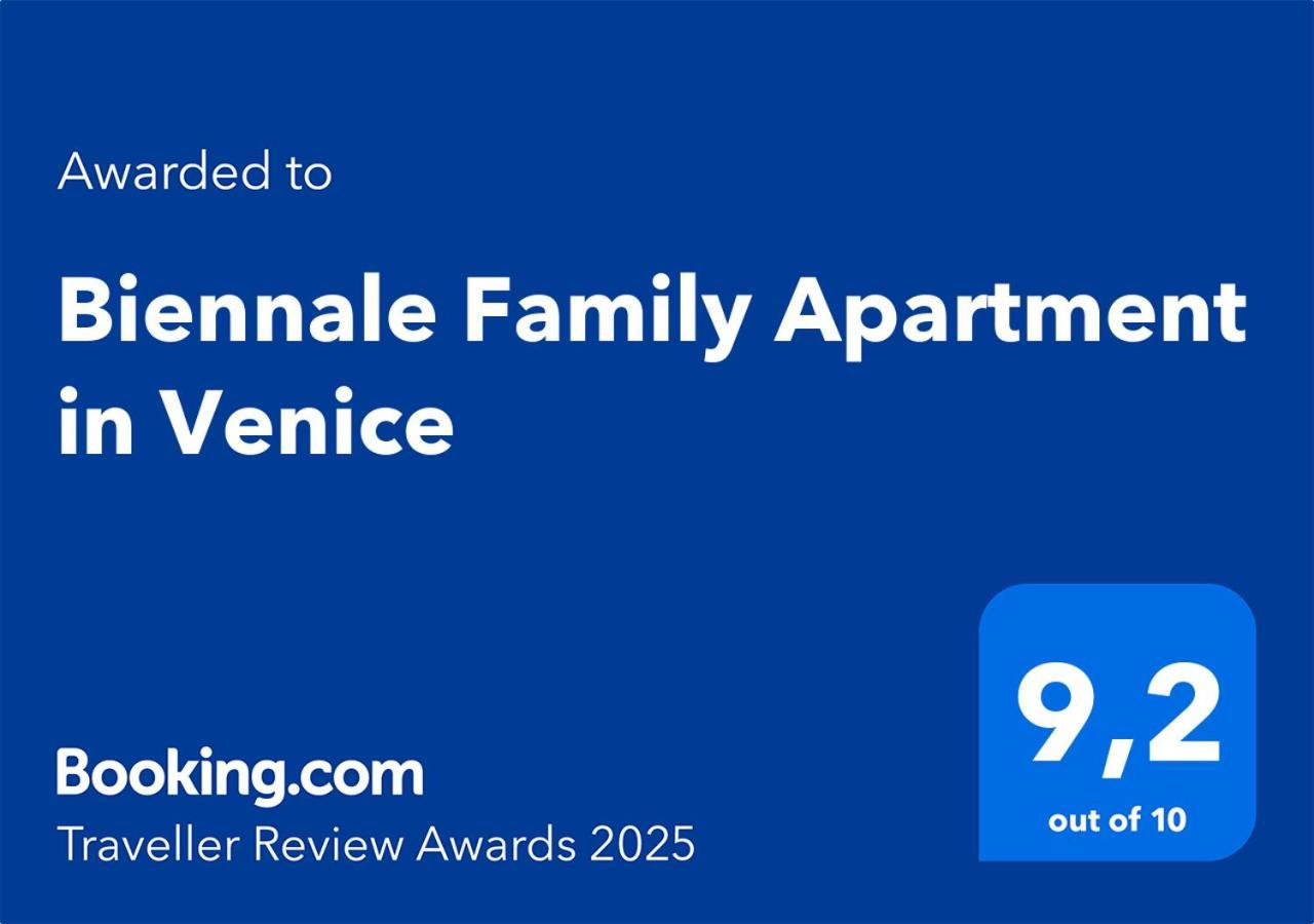 Biennale Family In *