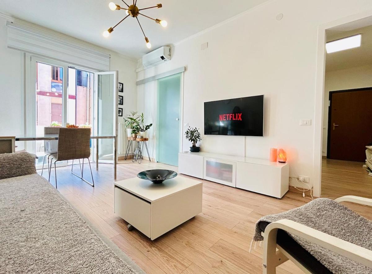 10 Min To Modern & Cozy Appartement *