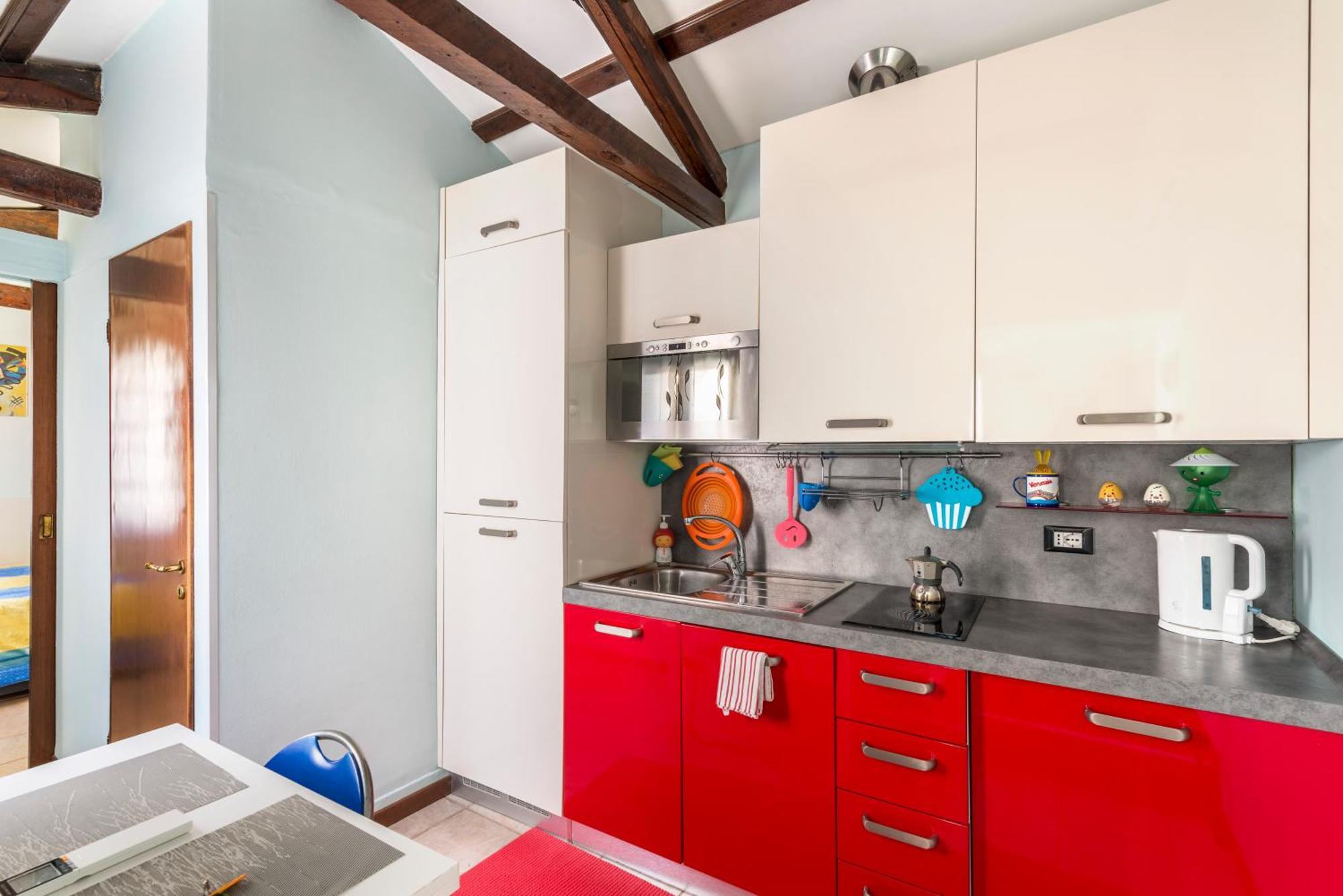 Vigna Tiny In Appartement *