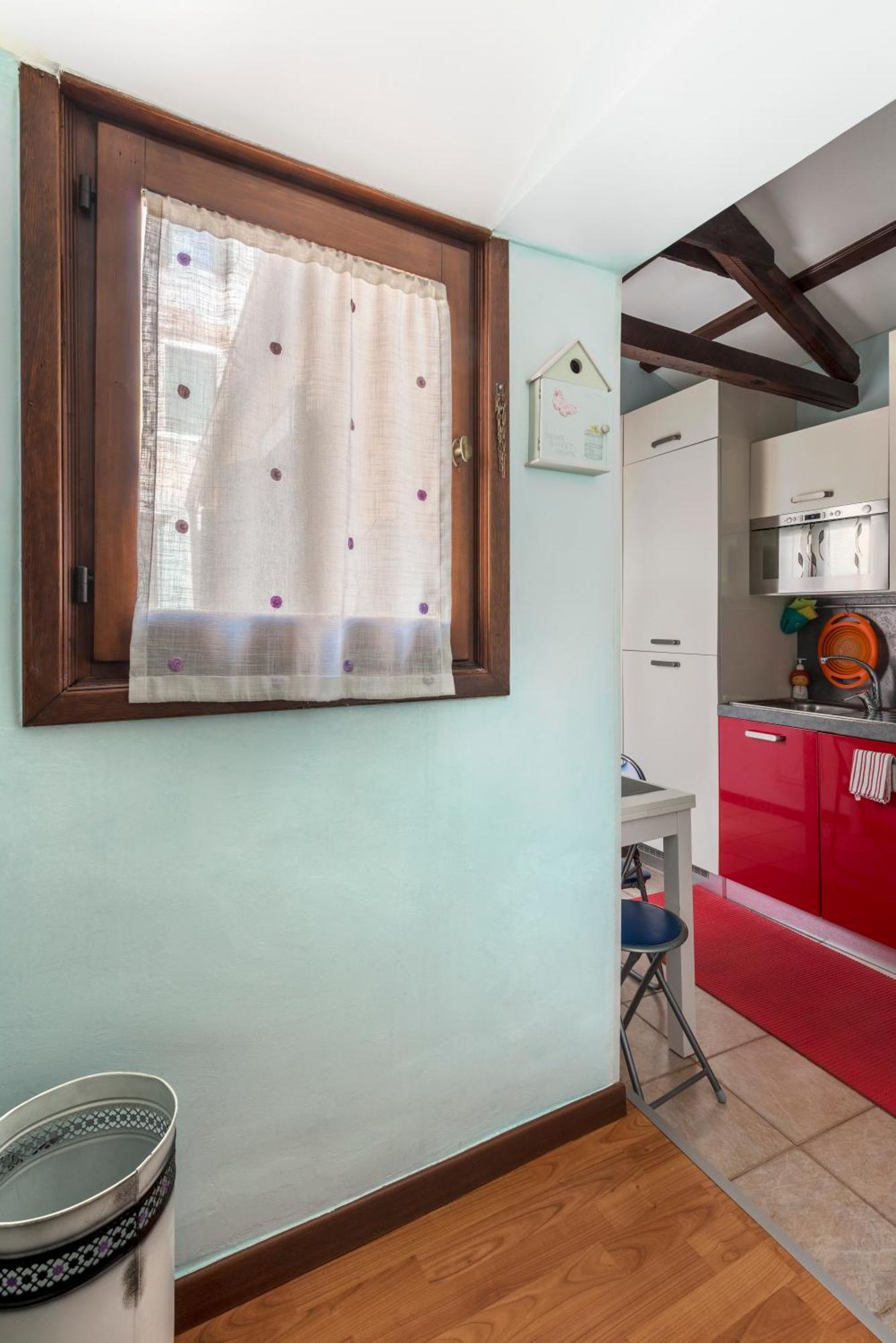 Vigna Tiny In Appartement