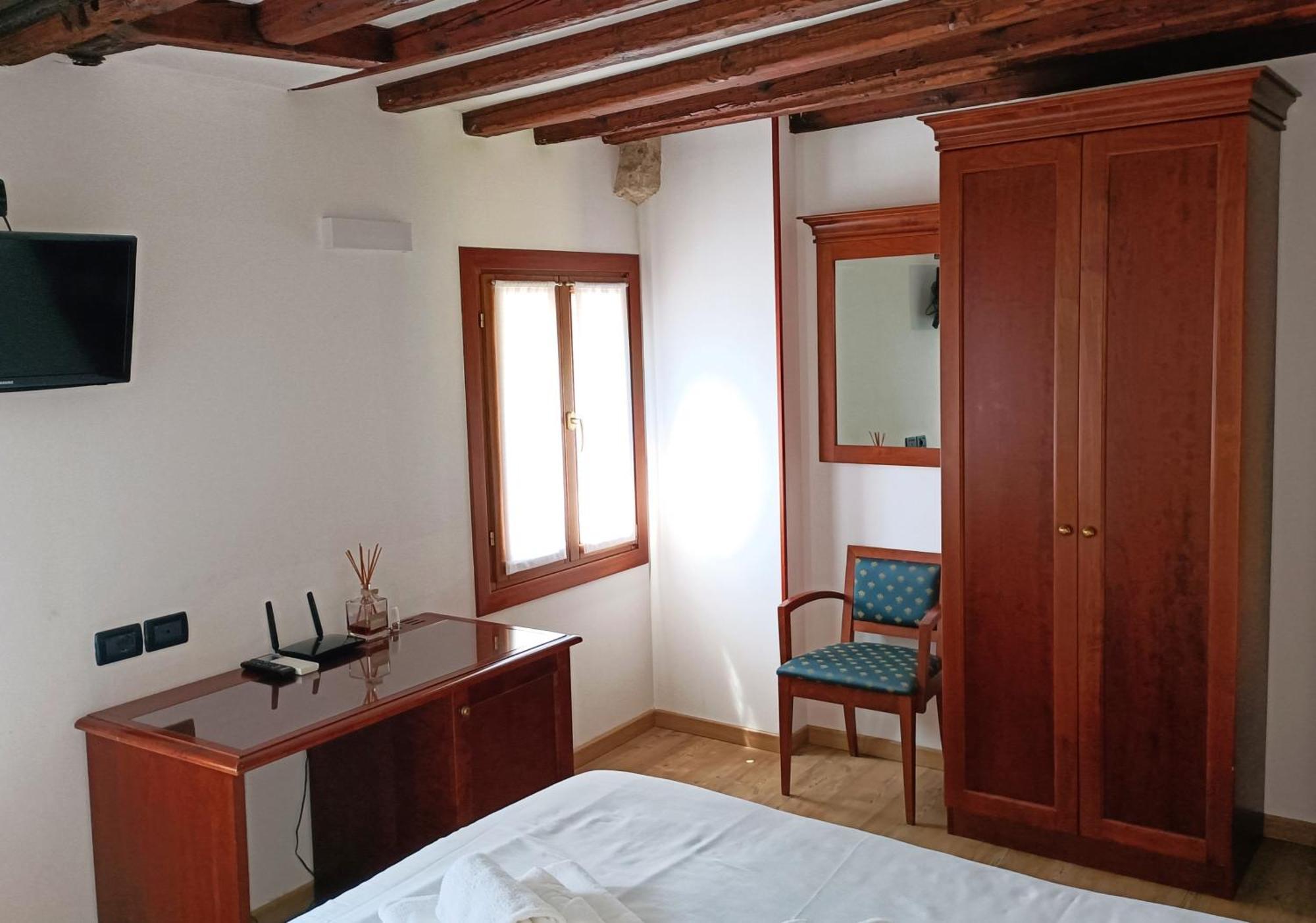 Gasthof Alloggi Marinella Venedig