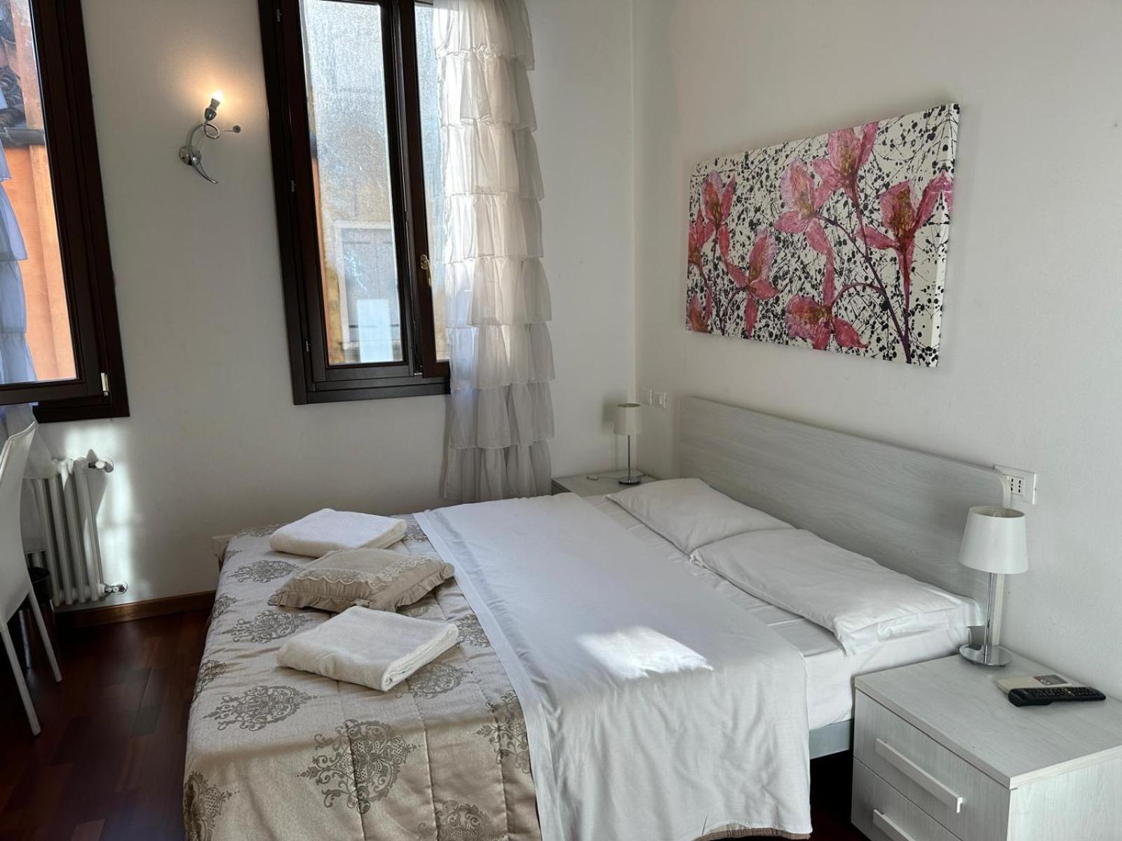 Ca' Degli Specchieri Venise
