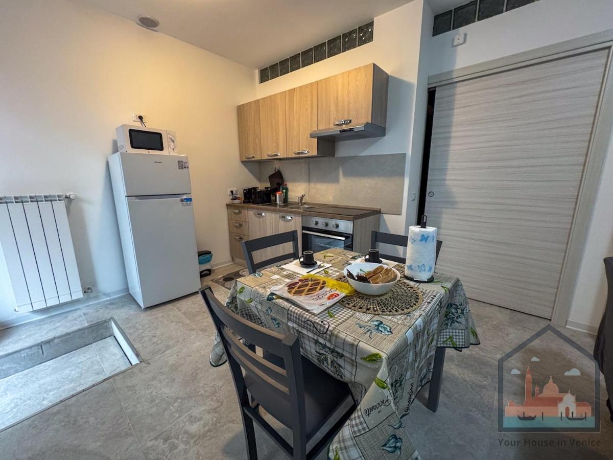 Appartement Casa Amicis - 5min Stazione Di Mestre Venise