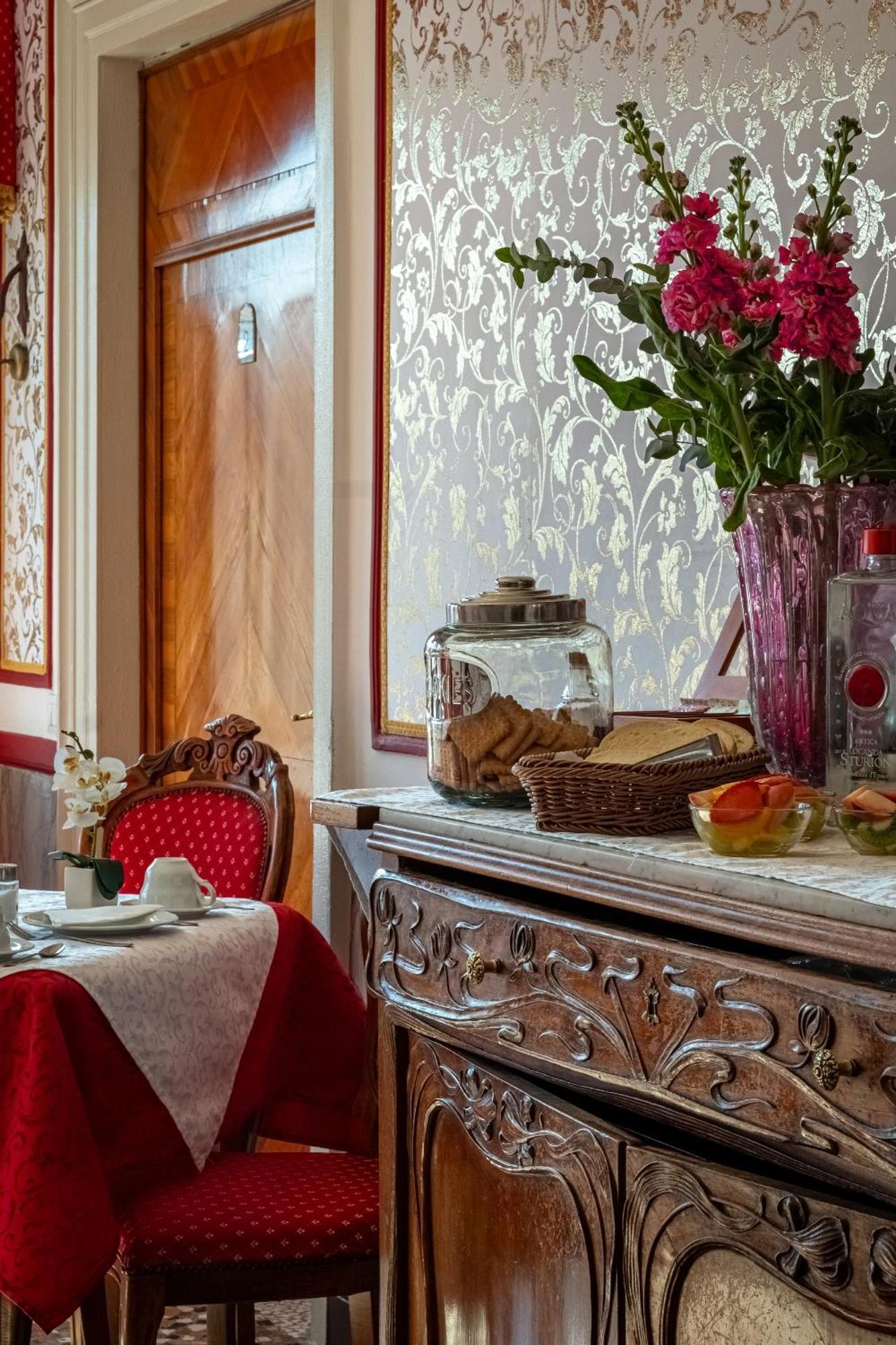 Antica Sturion Residenza D'epoca Venise