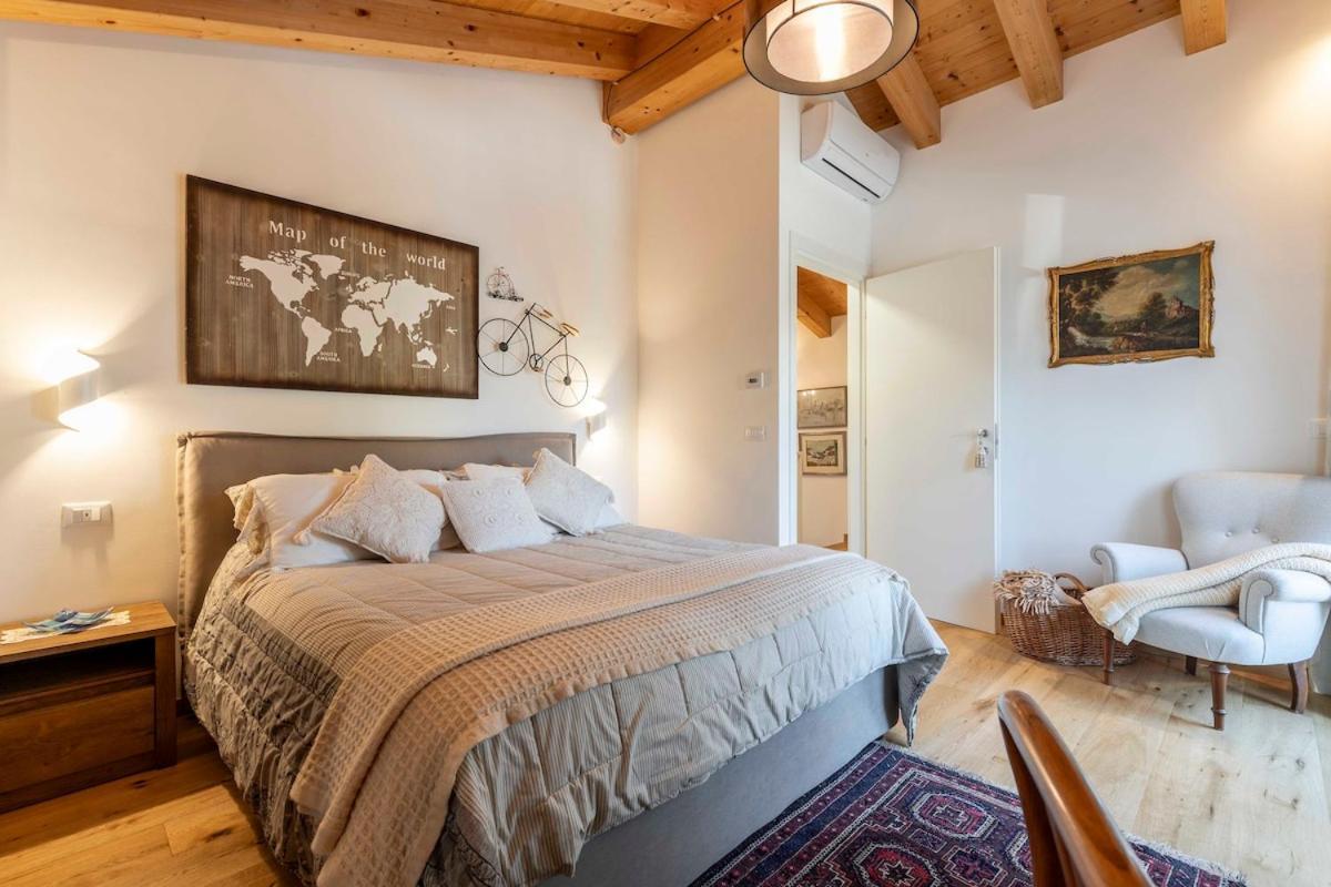 Stylish House Near With Parking Hébergement de vacances
