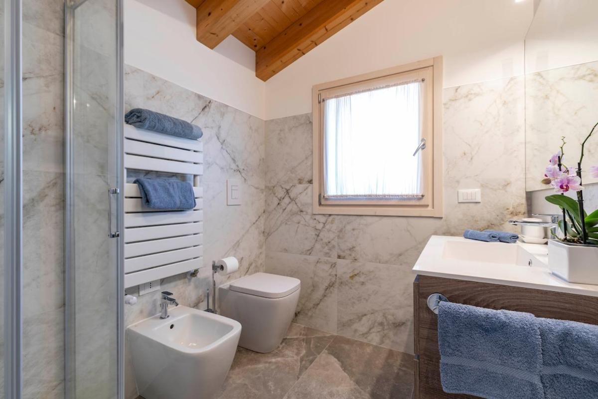 Stylish House Near With Parking Venise